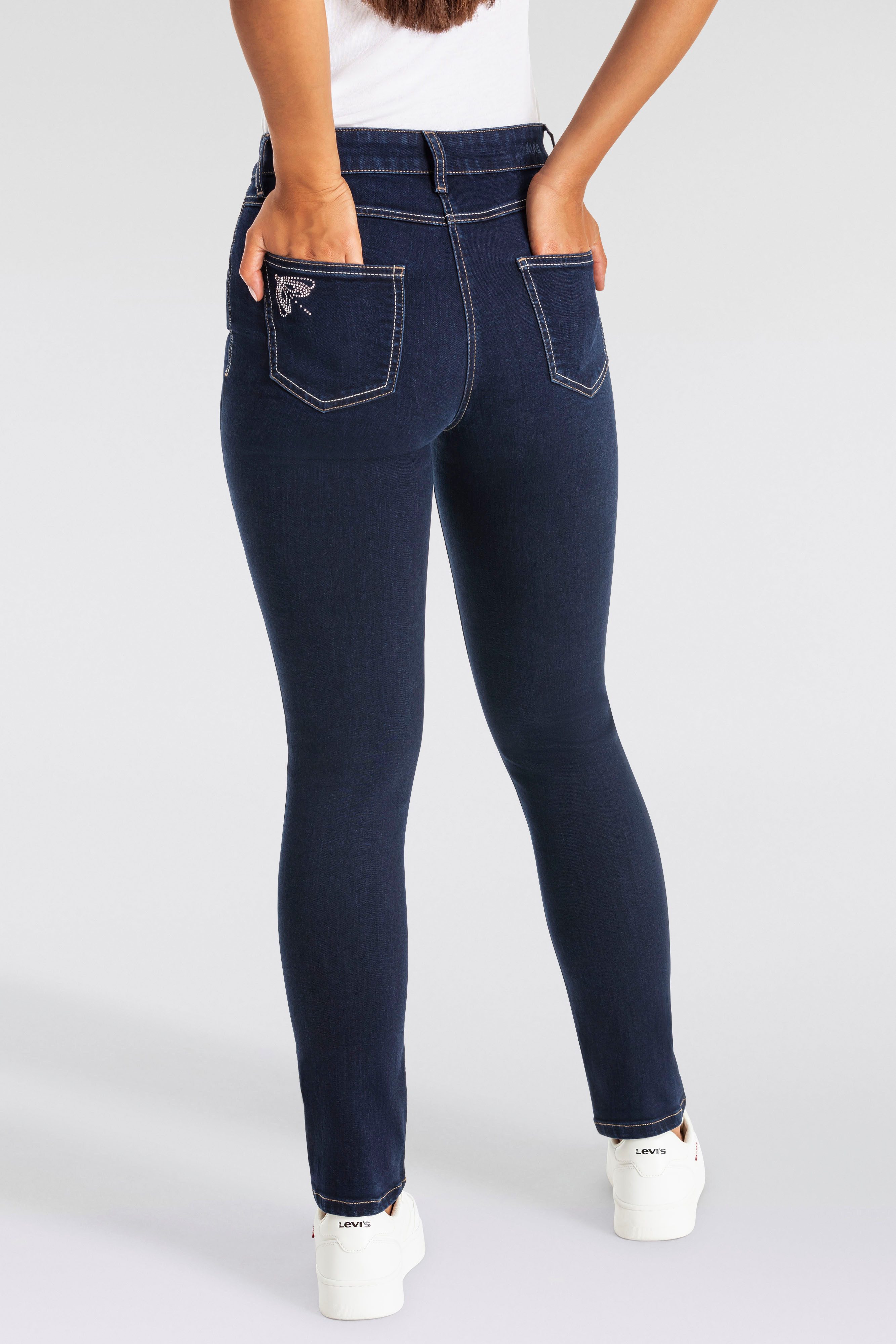 MAC Straight jeans MELANIE dragon-fly Decoratieve nietendetails op de achterzak
