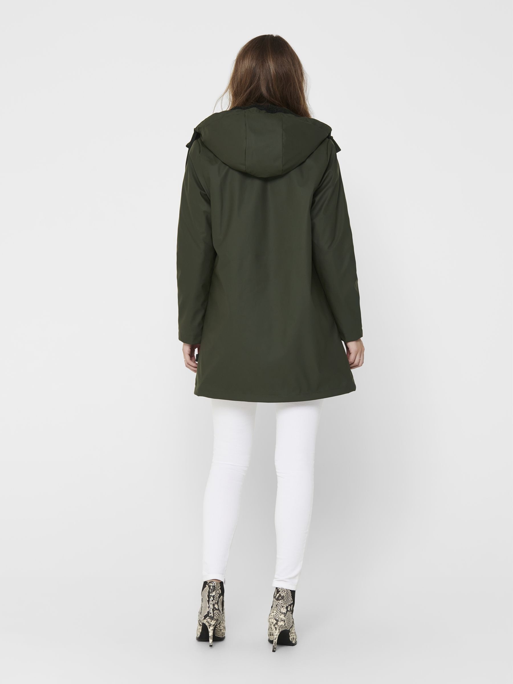 Only Functionele jas ONLSALLY RAINCOAT OTW NOOS met capuchon en voering van teddy-pluche