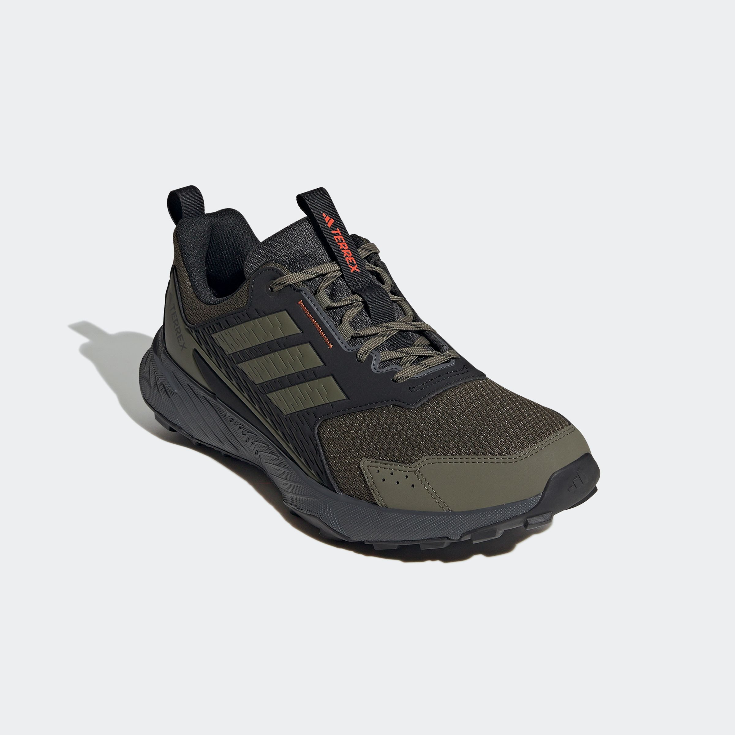 adidas TERREX Trailrunningschoenen TRACEFINDER TRAILRUNNING herenschoenen maat 43 groen