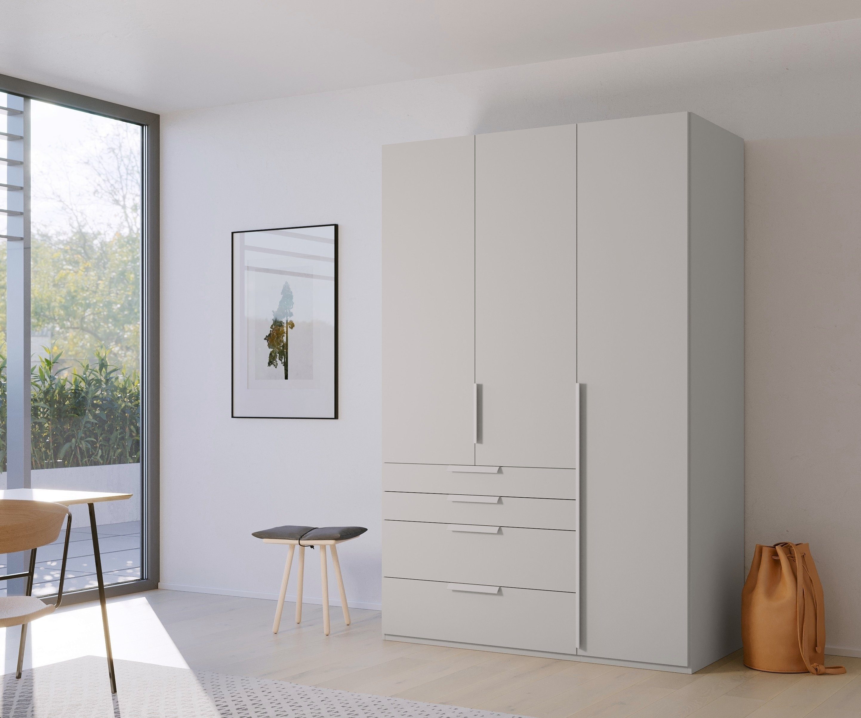 rauch Draaideurkast Purisma met laden en vele accessoires, met soft-closefunctie