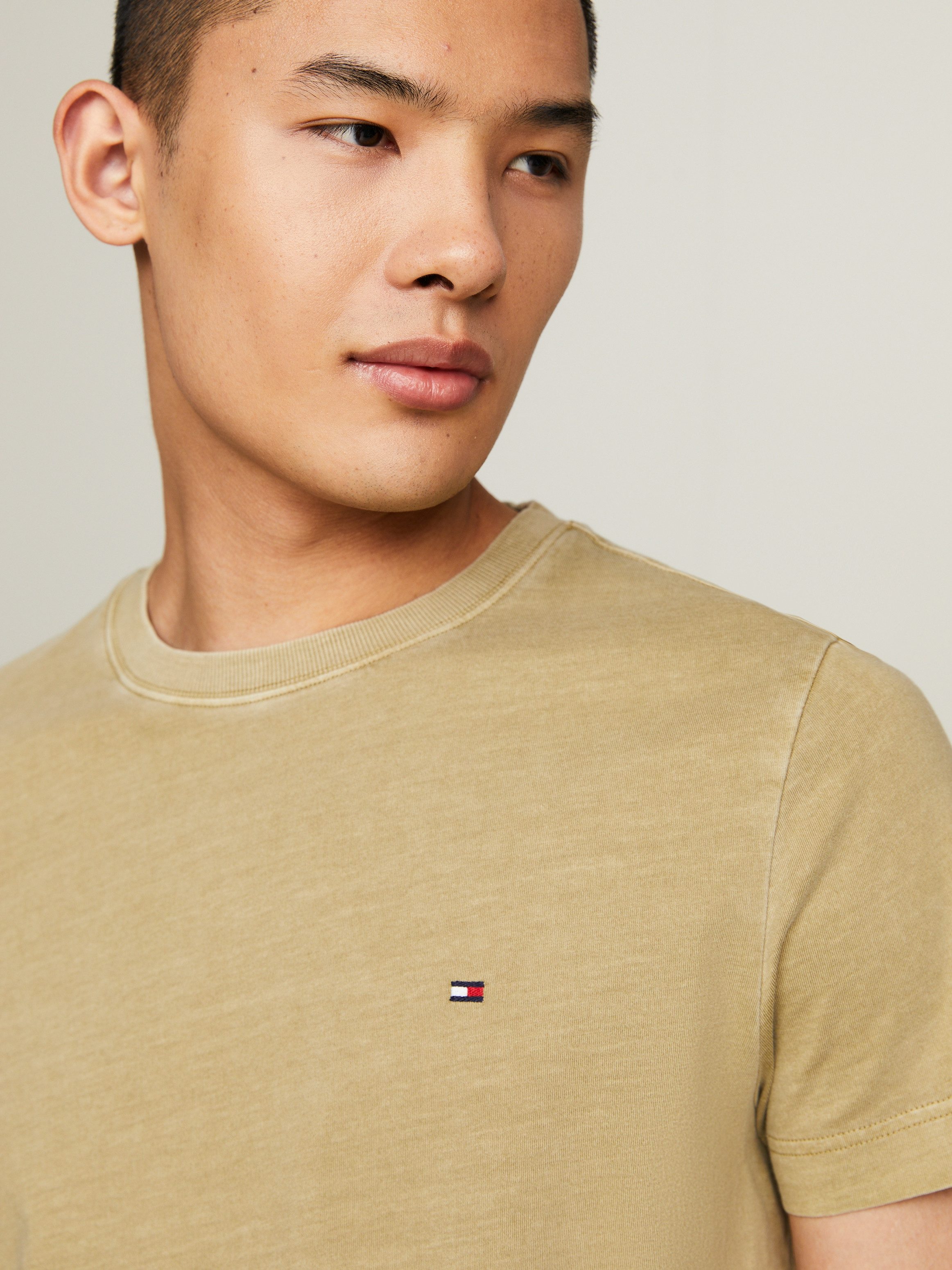 Tommy Hilfiger T-shirt GARMENT DYE CHEST FLAG TEE