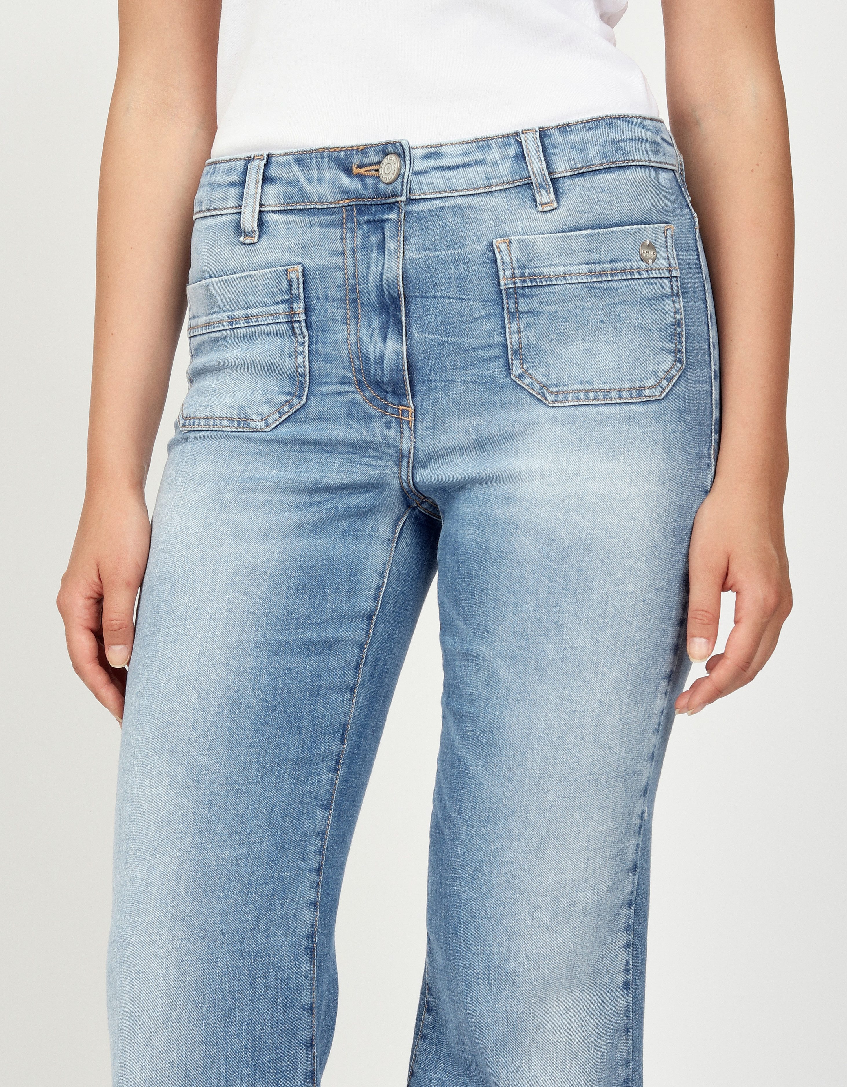 GANG Bootcut jeans 94 JESSI FLARED met trendy luipaardmotief