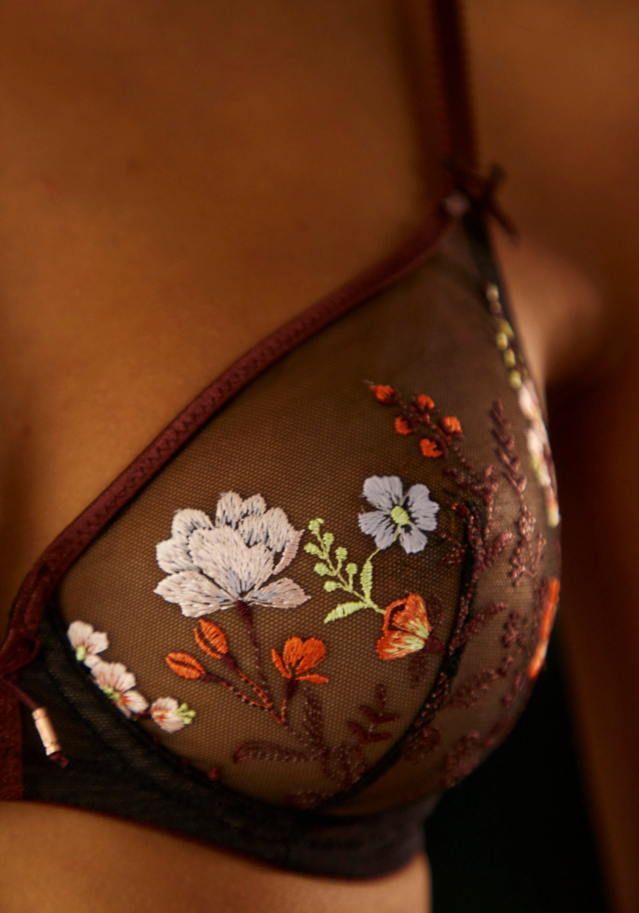 Lascana Beugel-bh Maria met bloemen van chique borduurkant, sexy dessous