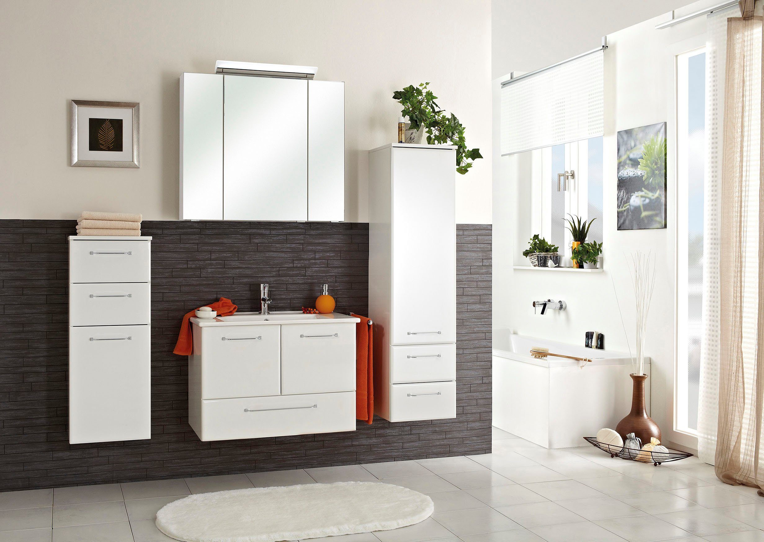 Saphir Halfhoge kast Quickset badkamermeubel 35 cm breed, 1 deur, 2 laden, 2 planken Badkamer-halfhoge kast inclusief deurdemper, grepen in glanzend chroom