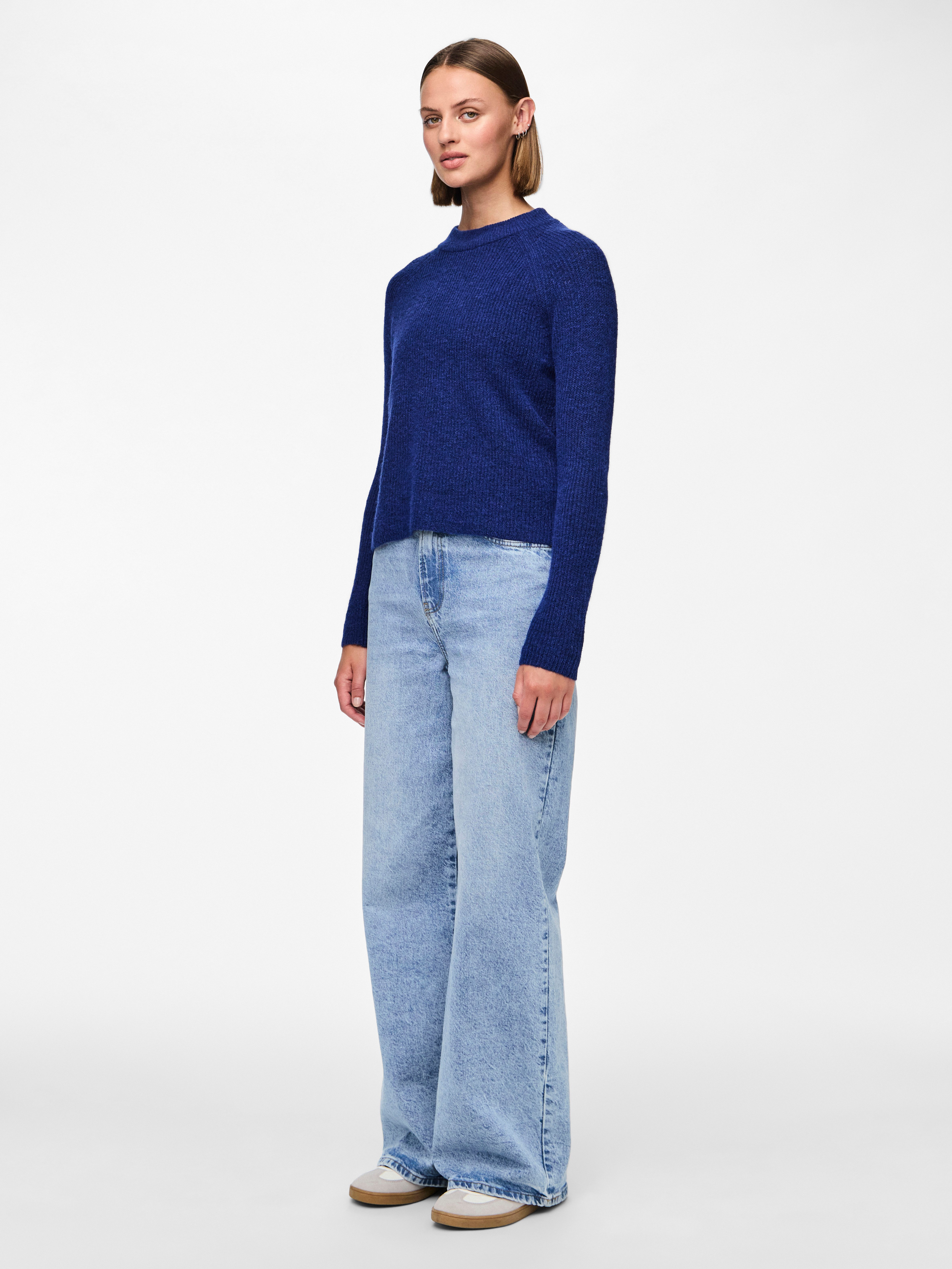 pieces Trui met ronde hals PCELLEN LS O-NECK KNIT NOOS BC