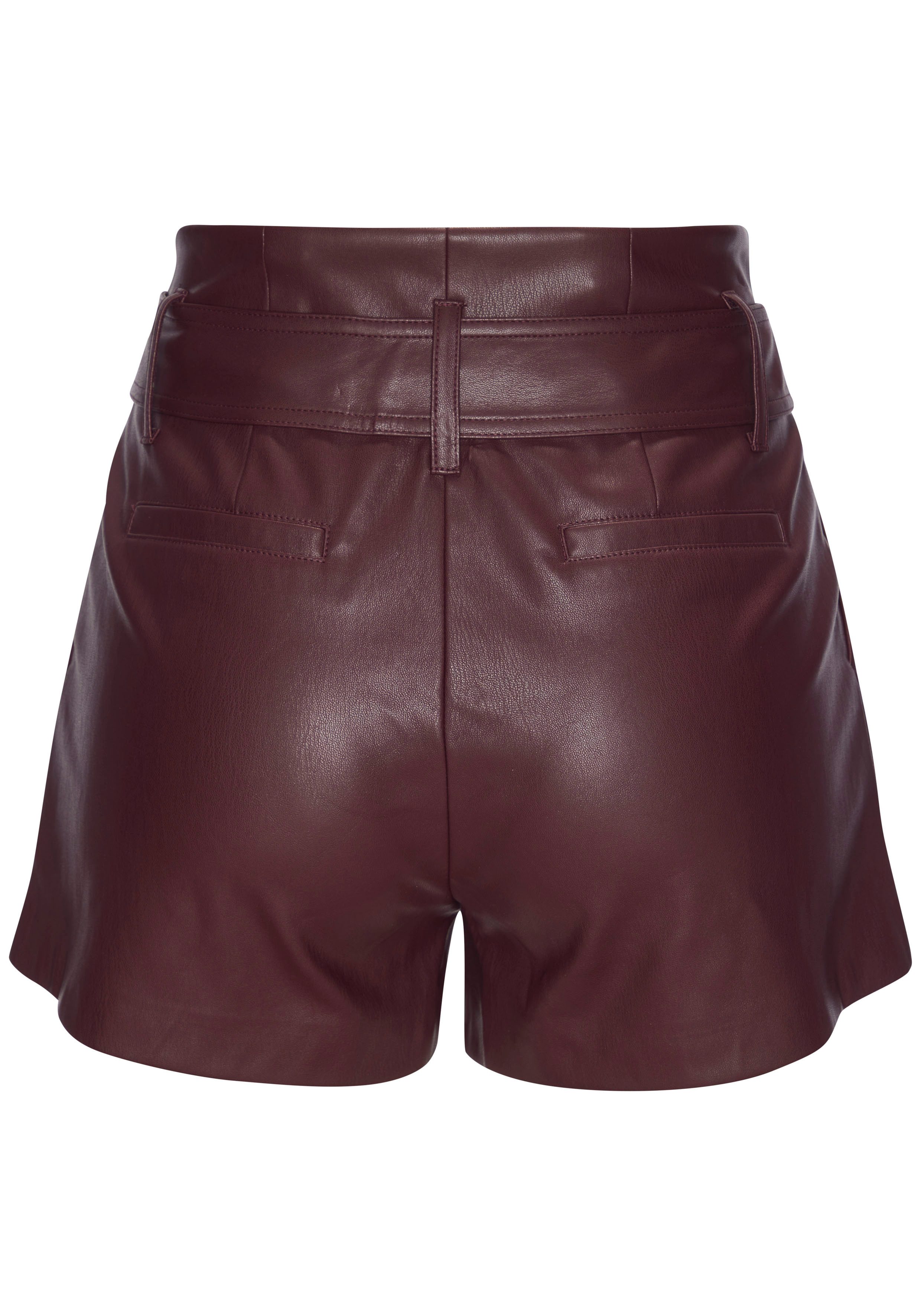 Lascana Short uit kunstleer, kunstleren shorts, elegant, modieus (Met riem)