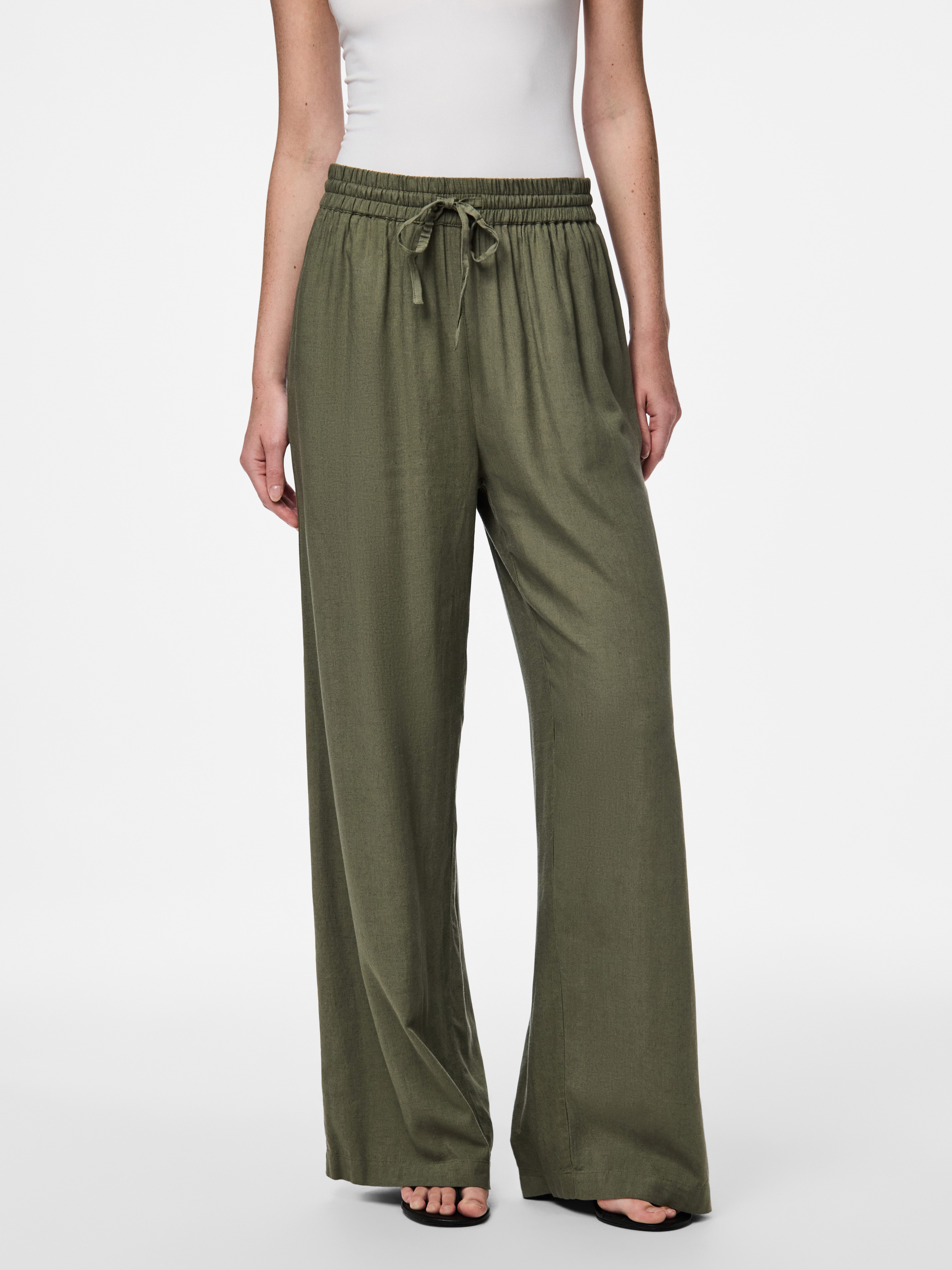 pieces Comfortbroek PCPIA HW WIDE PANTS WVN NOOS