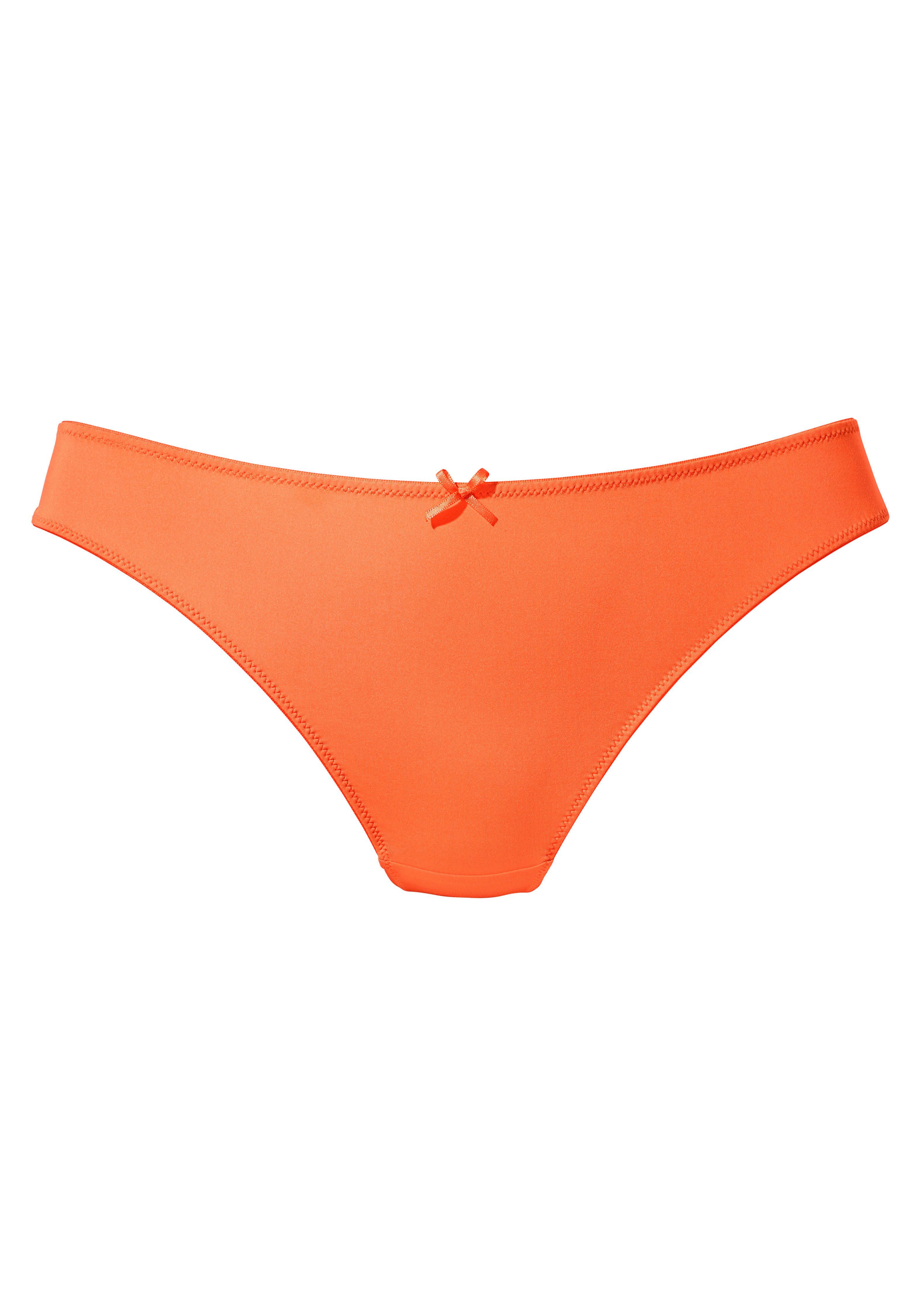 Vivance String uit bloemige jacquardkant en zacht microtouch-materiaal