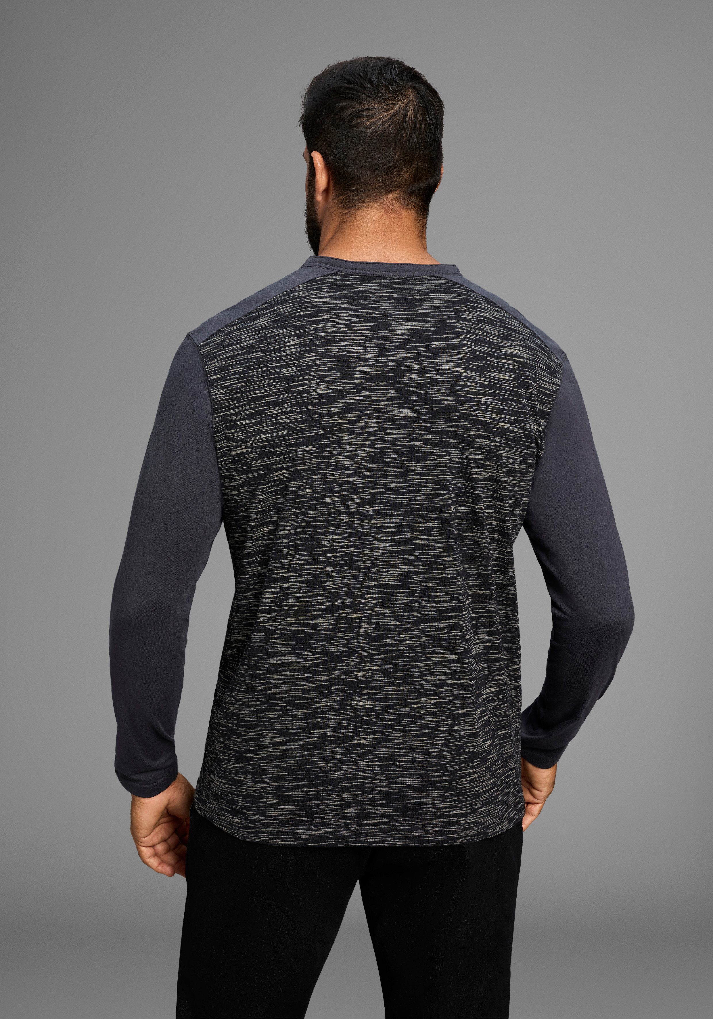 Arizona Longsleeve Lange mouwen, gemêleerde look, ronde hals met knoopsluiting
