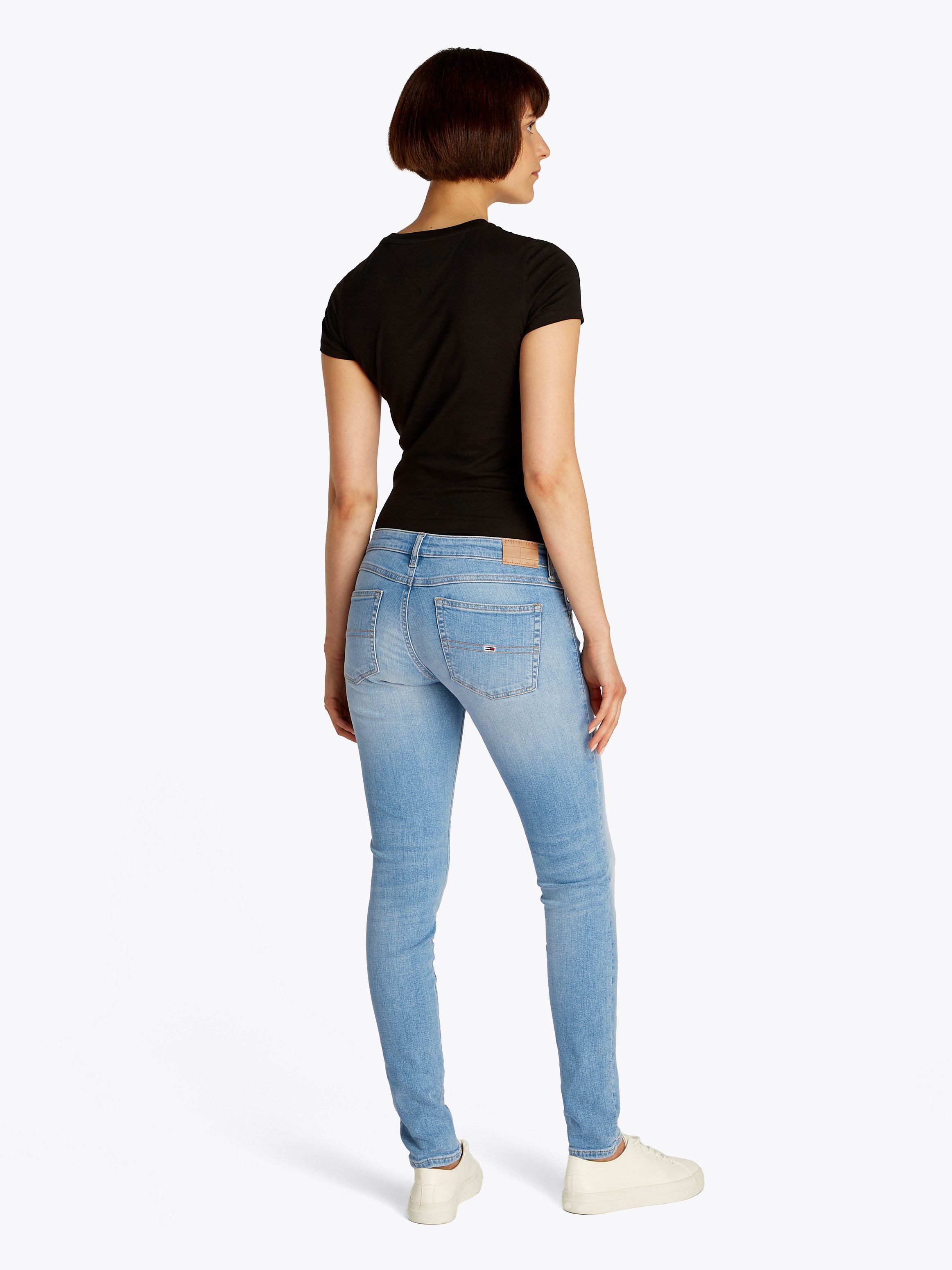 TOMMY JEANS Skinny fit jeans Sophie Low Waist Skinny met logo-badge, in enkel-lengte