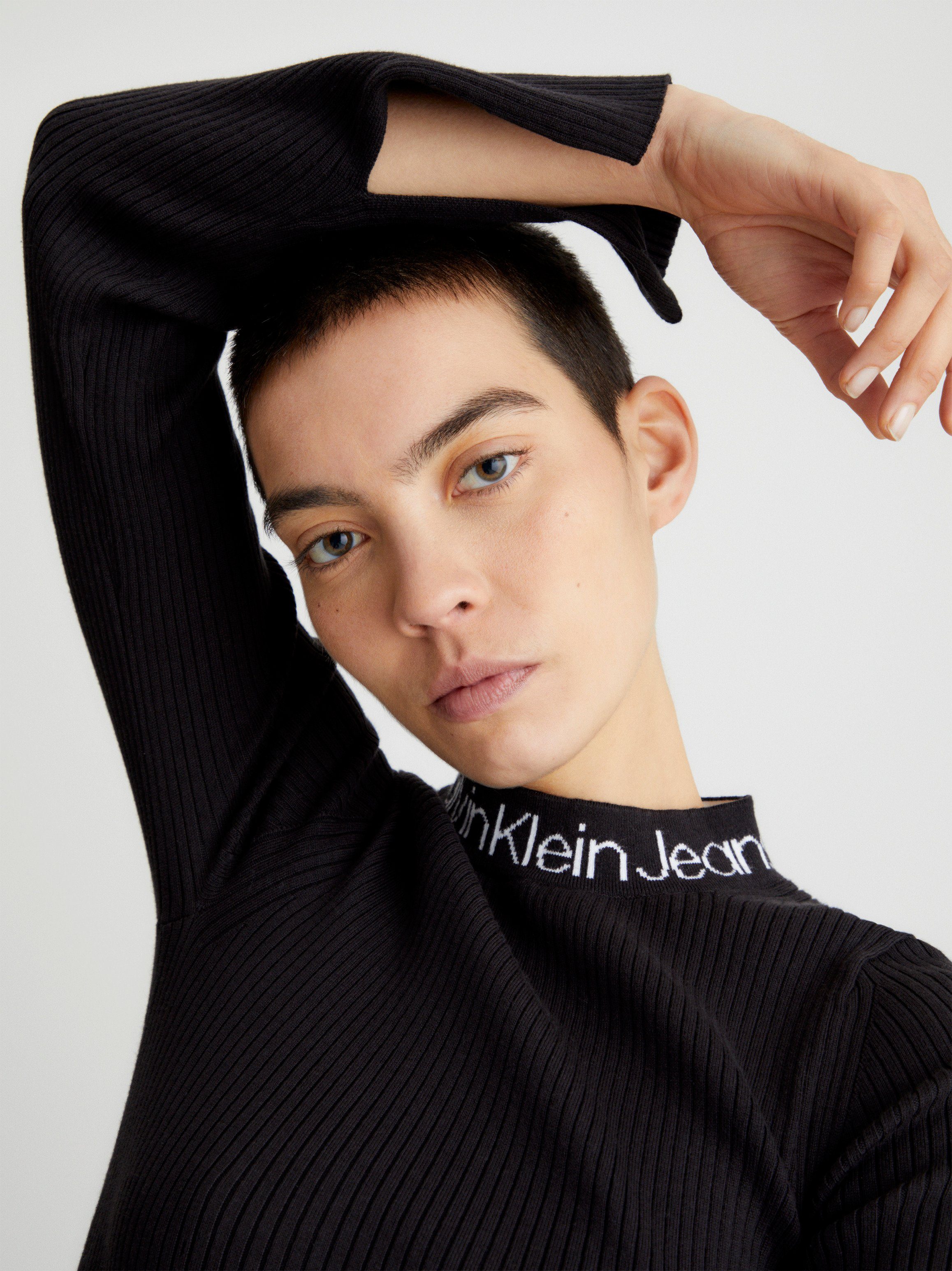 Calvin Klein Sweatjurk LOGO INTARSIA SWEATER DRESS