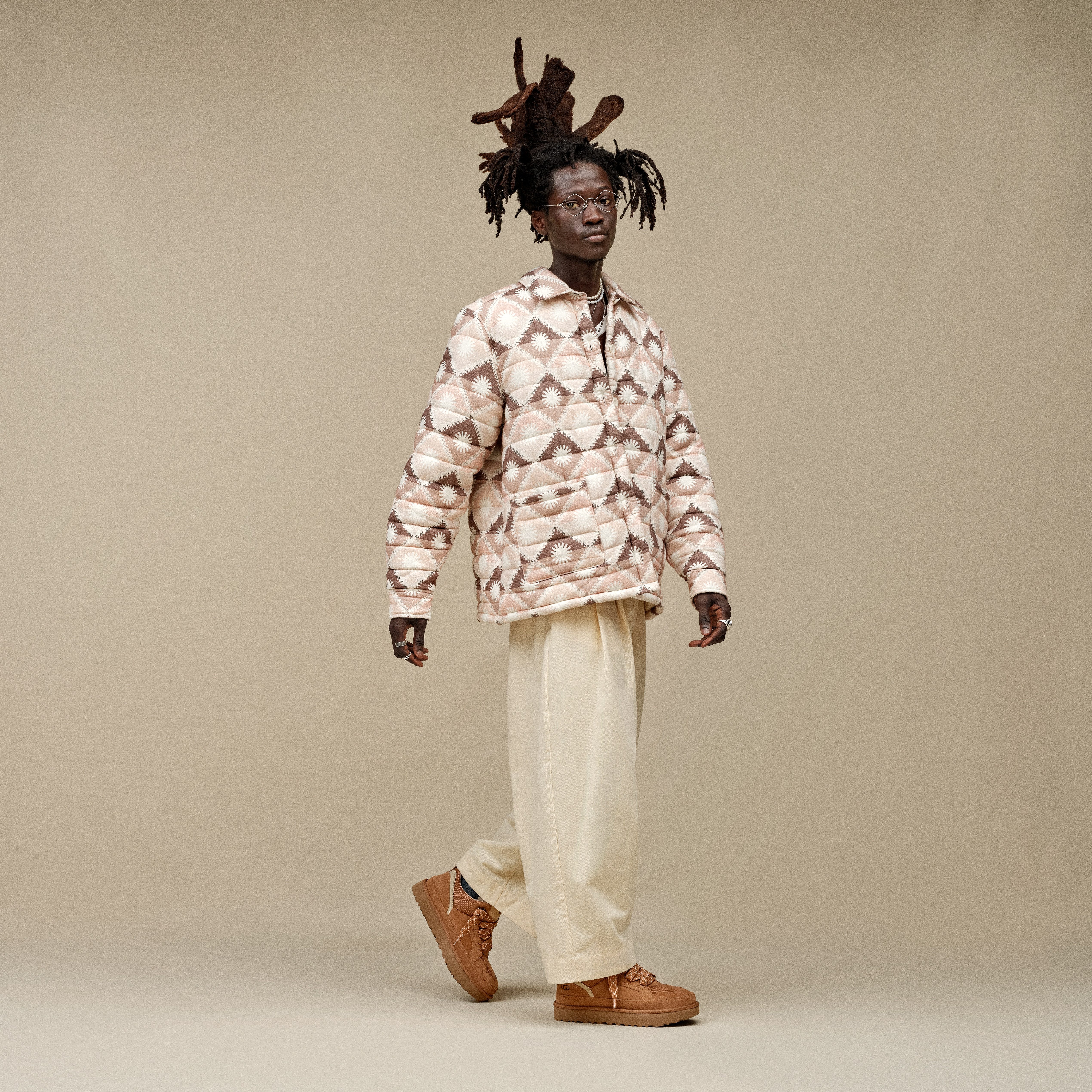 UGG Sneakers LOWMEL Veterschoen met gevoerd schacht