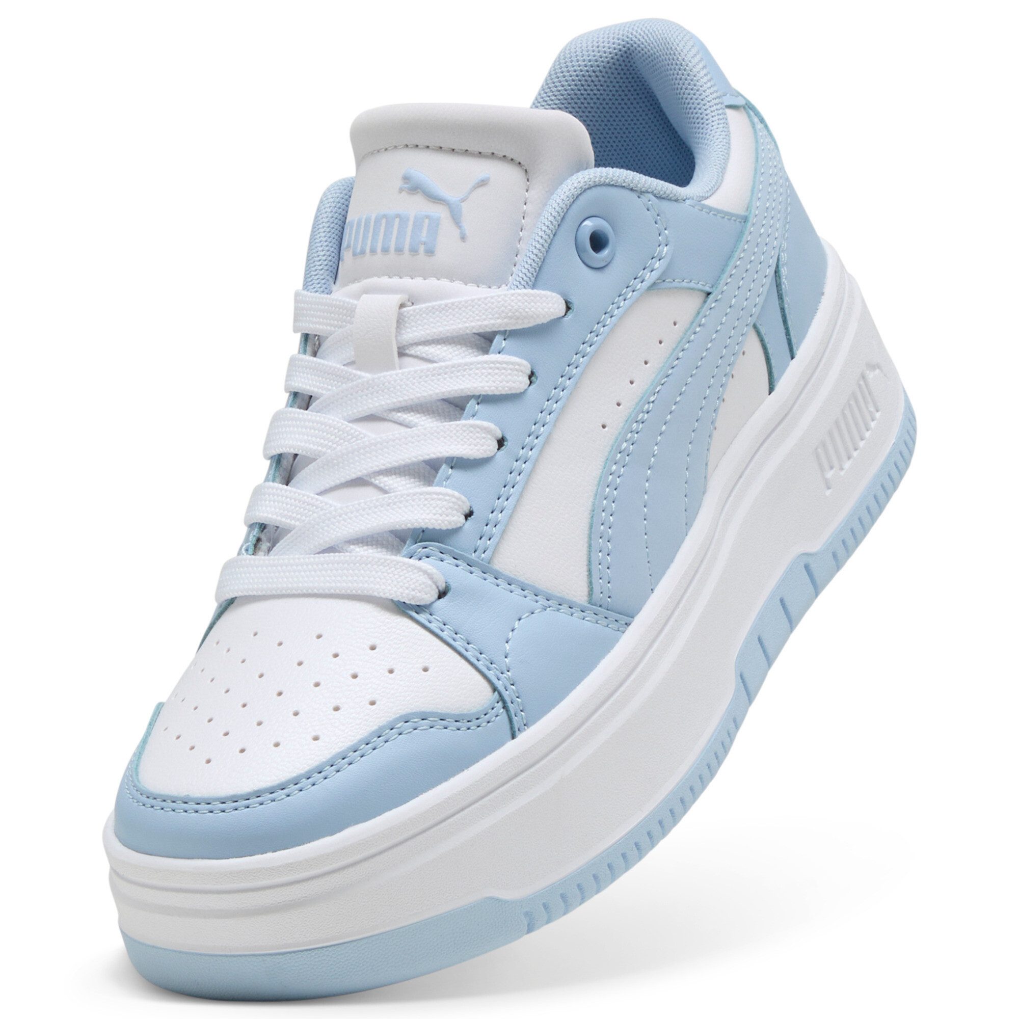 PUMA Sneakers