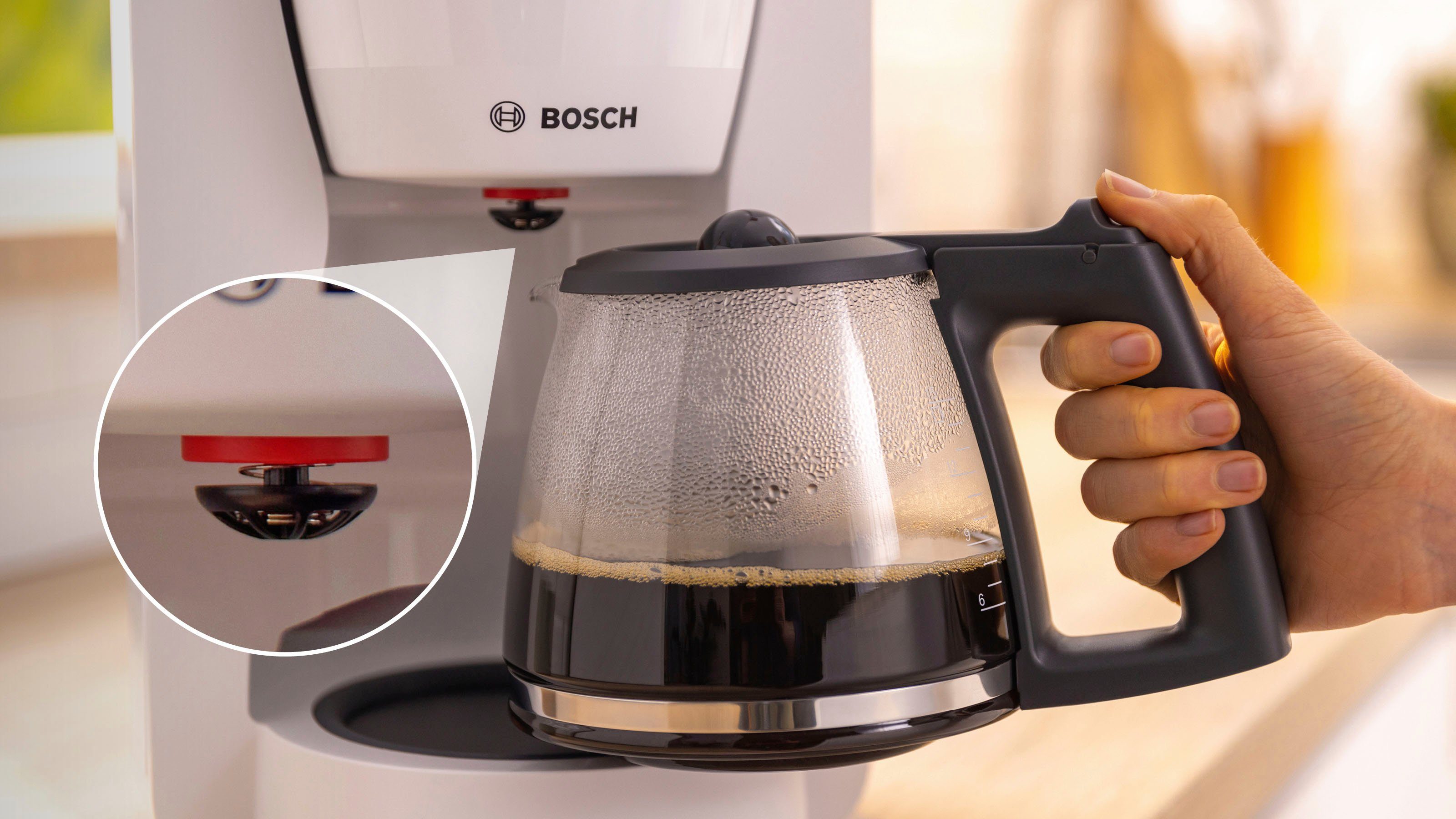 BOSCH Filterkoffieapparaat MyMoment TKA3M131, 1,25 l, 60min warmhoudfunctie, aroma intense, ontkalkingsprogramma, 1200 w