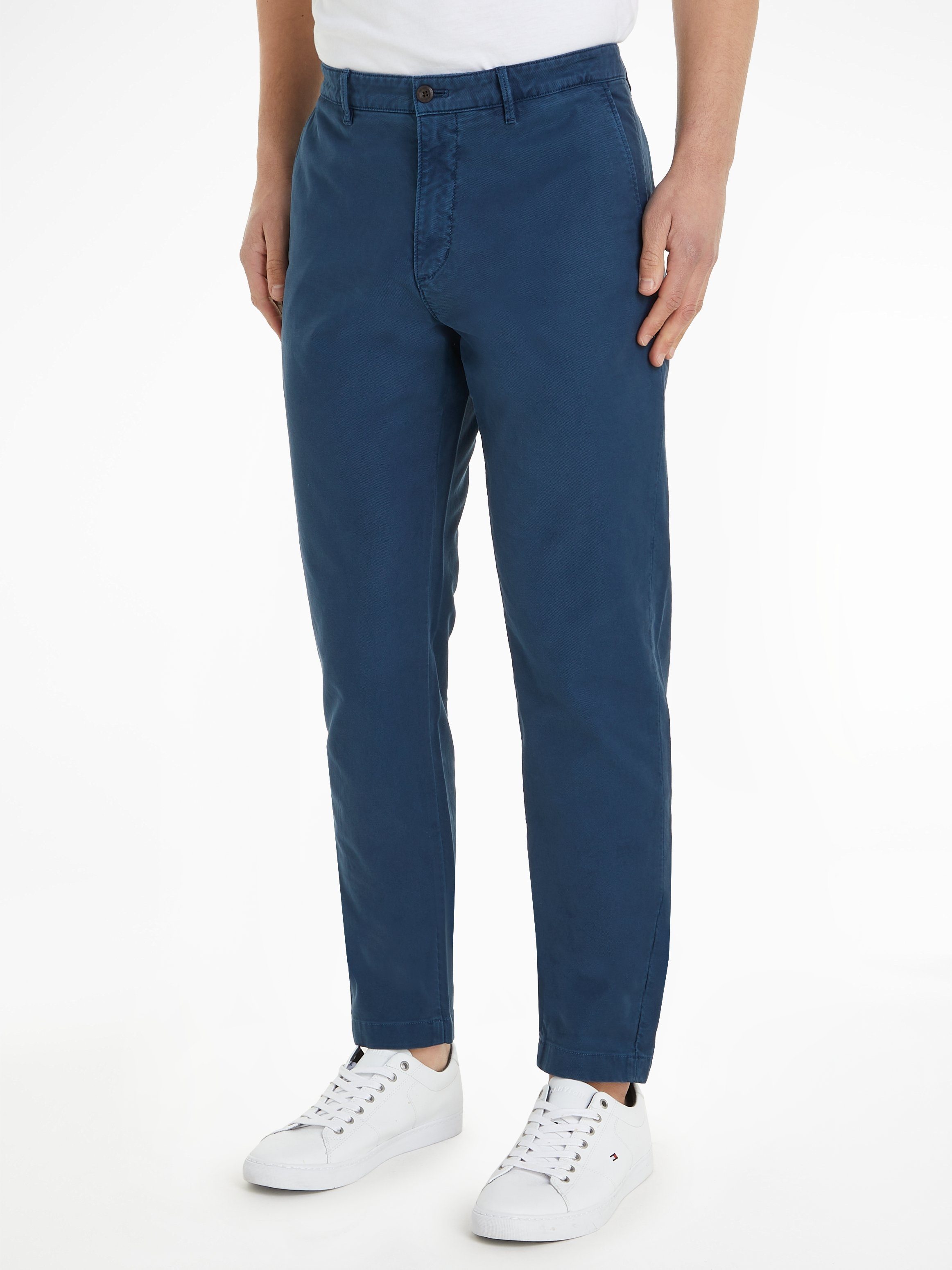 Tommy Hilfiger Chino CHELSEA GABARDINE GMD met logo borduursel op de achterzak