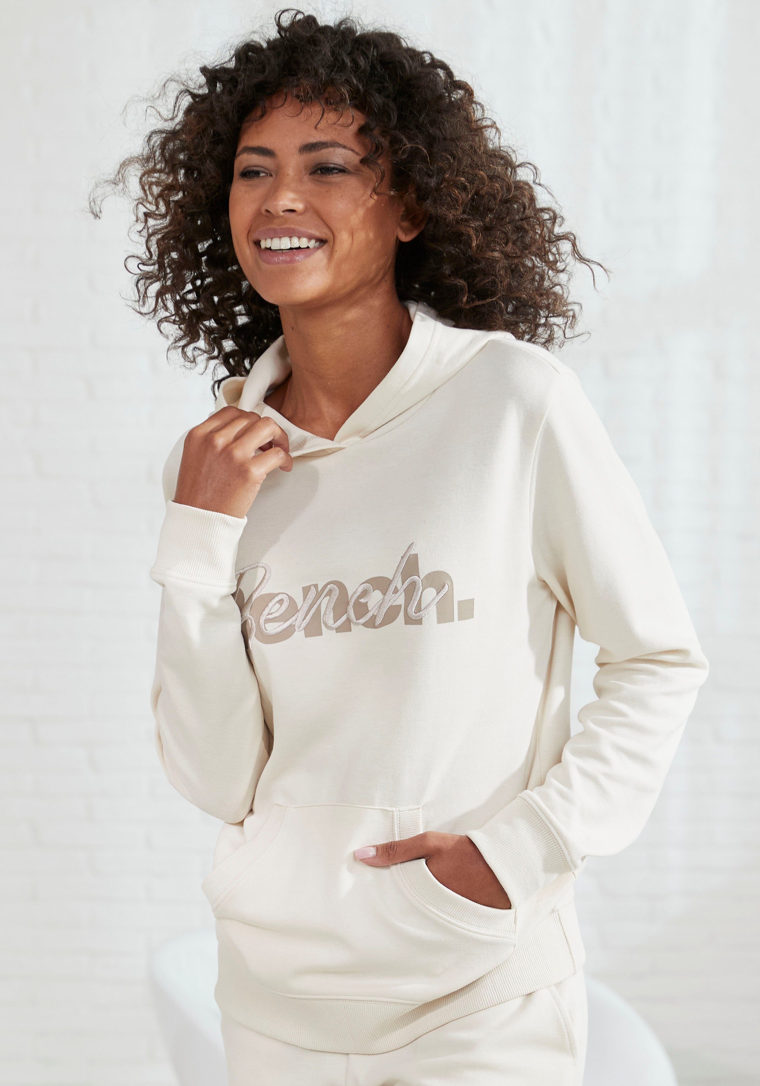 Bench. Loungewear Hoodie met kangoeroezak, loungepak, hoodie