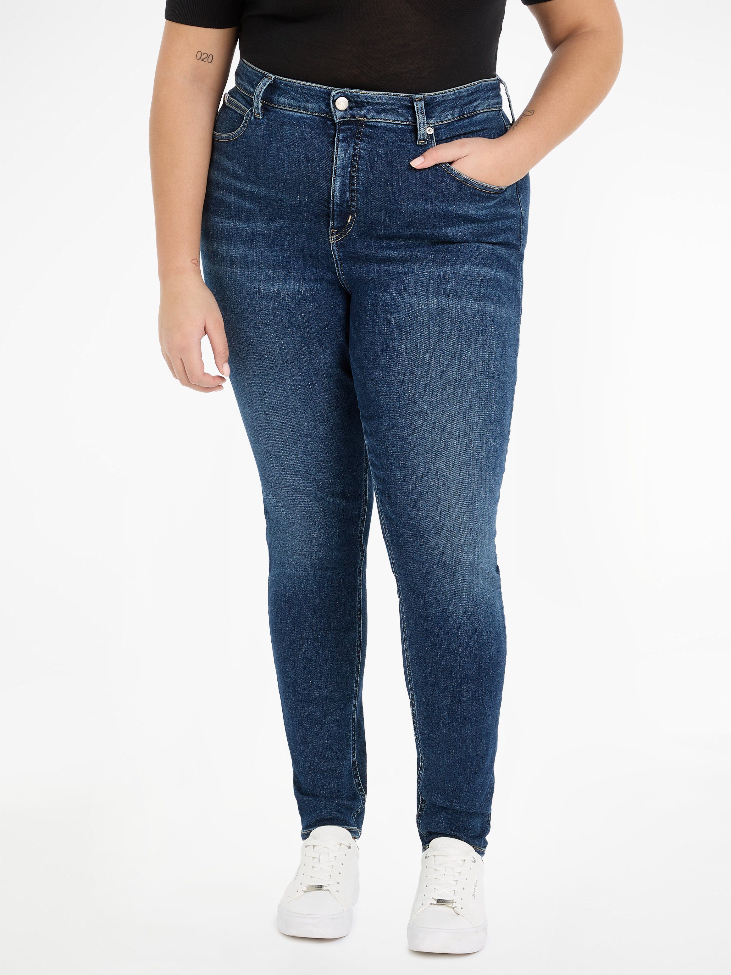Calvin Klein Jeans Plus Skinny fit jeans HIGH RISE SKINNY PLUS Grote maten jeans zijn verkrijgbaar in loose fit
