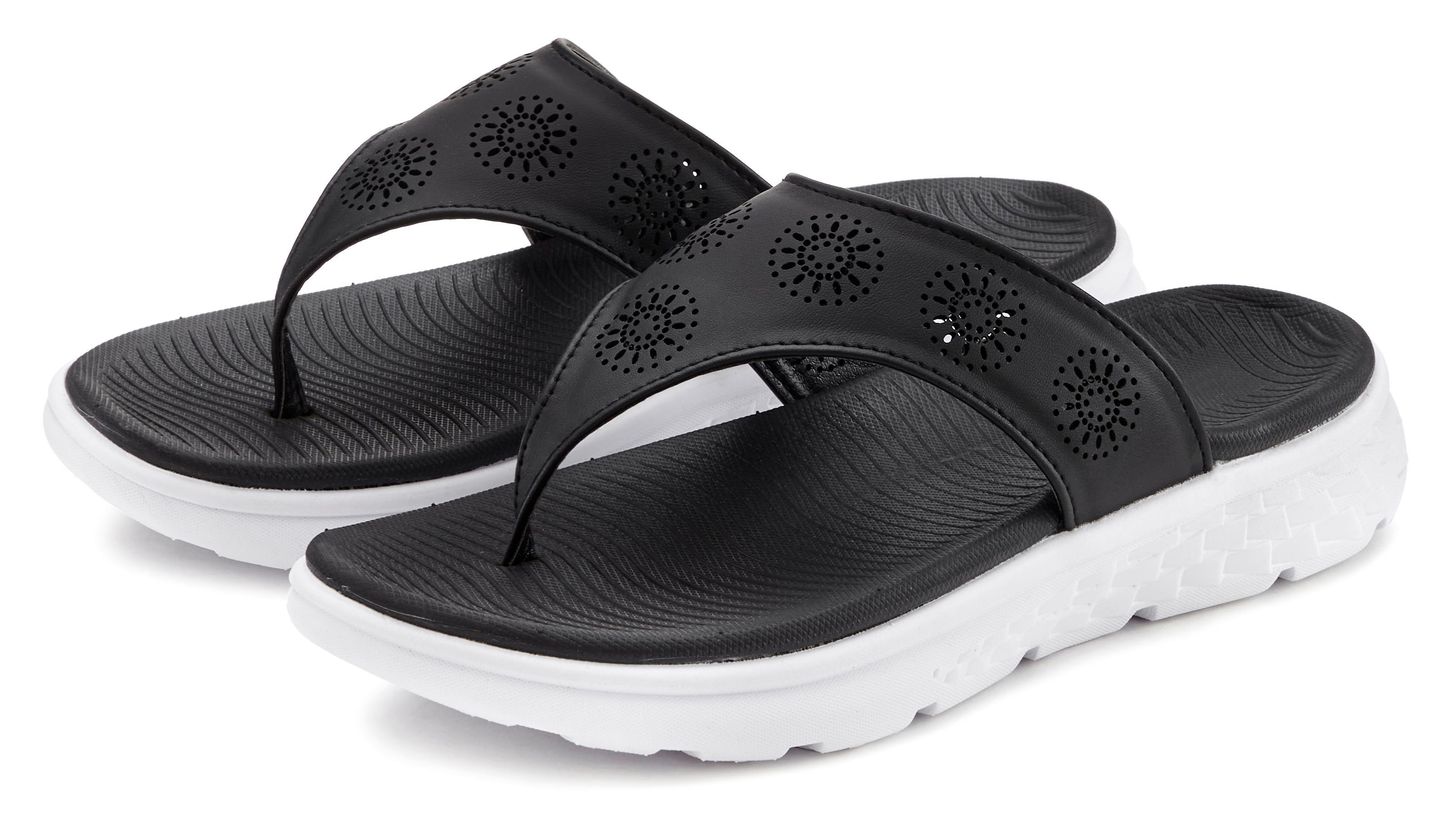 Vivance Teenslippers Pantoffel met uitsparingspatroon VEGAN