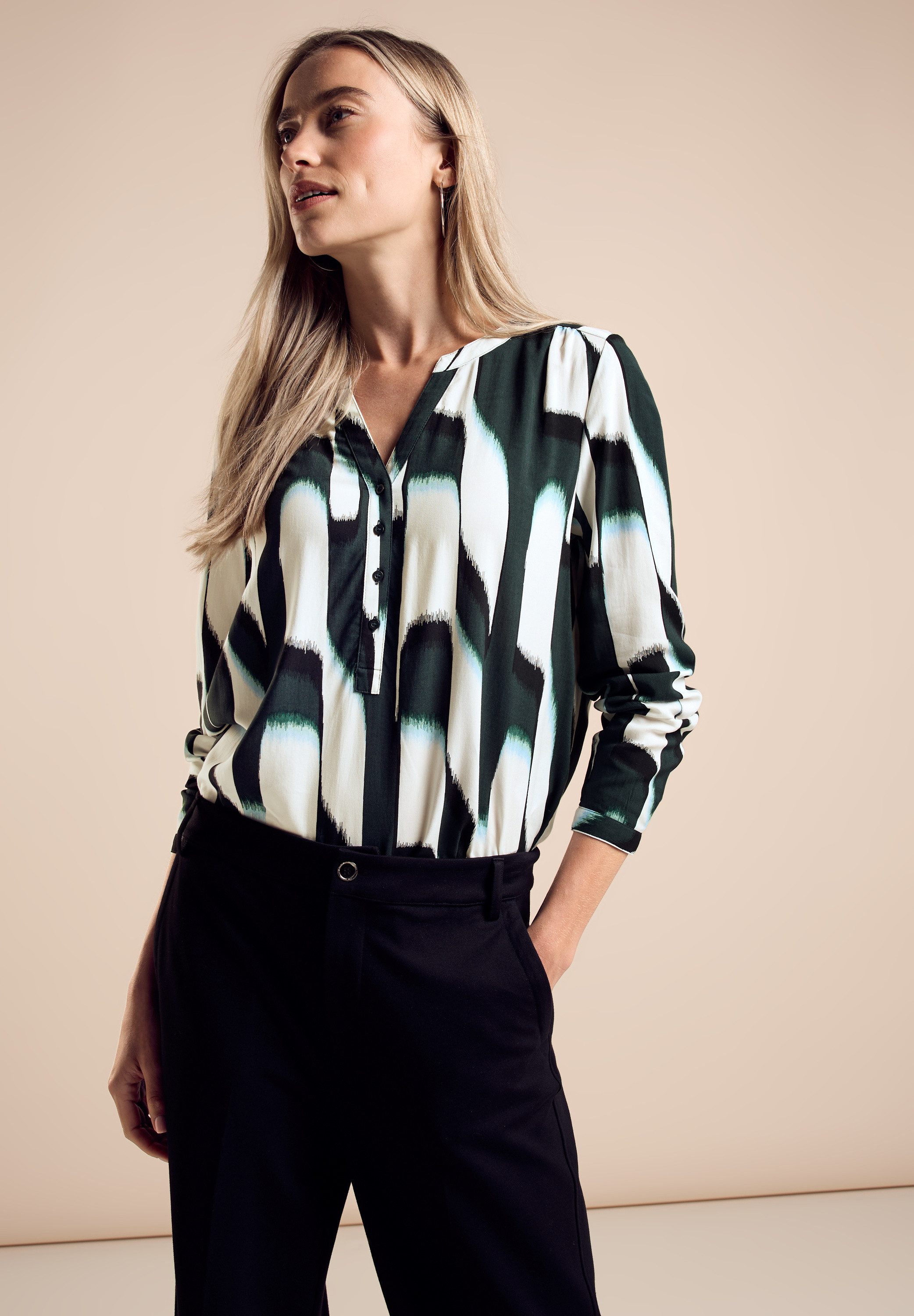 STREET ONE Blouse met lange mouwen met grafisch patroon en knoopsluiting