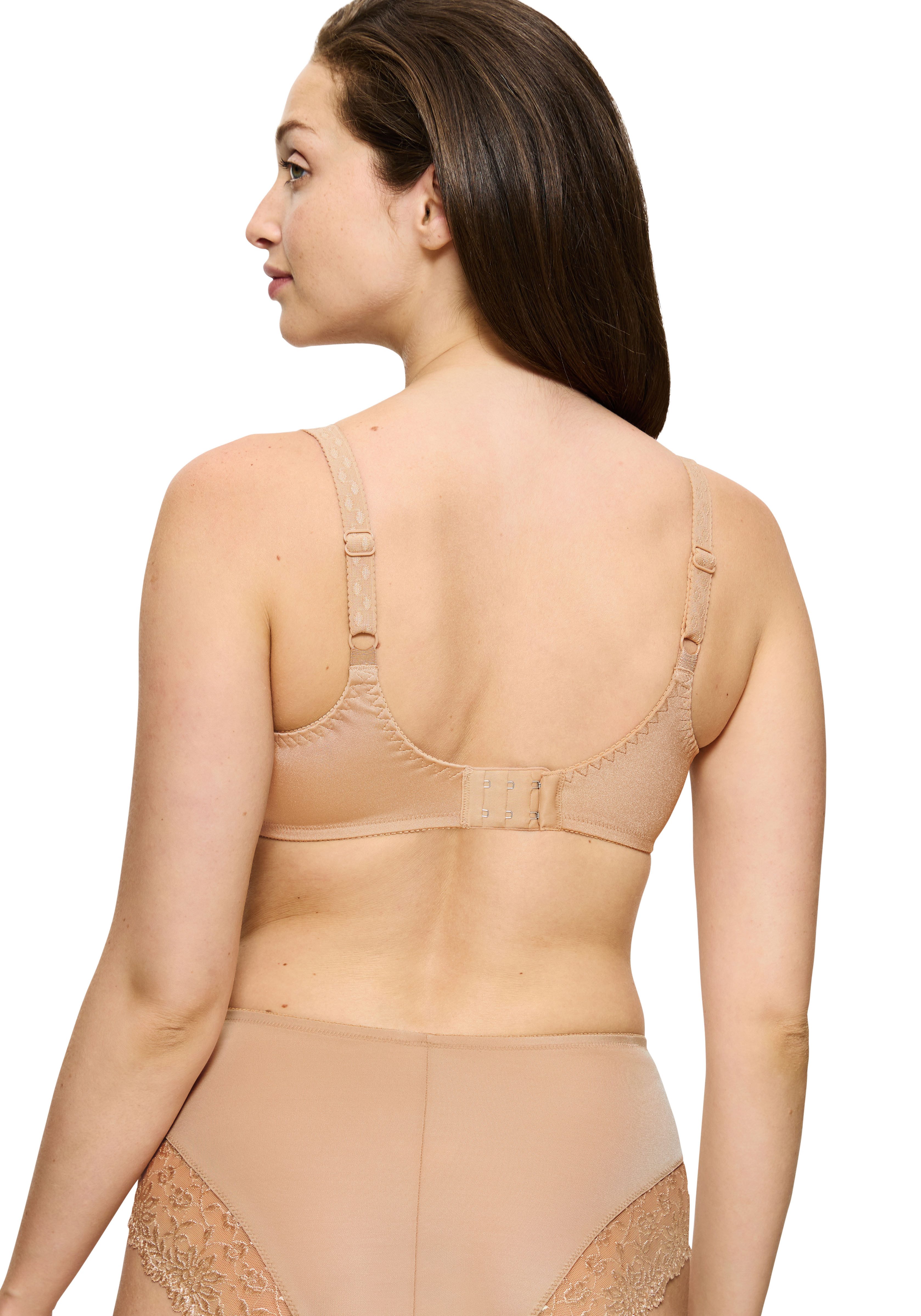 Triumph Minimizer-bh Ladyform Soft W X maakt de borst optisch kleiner met een cupmaat