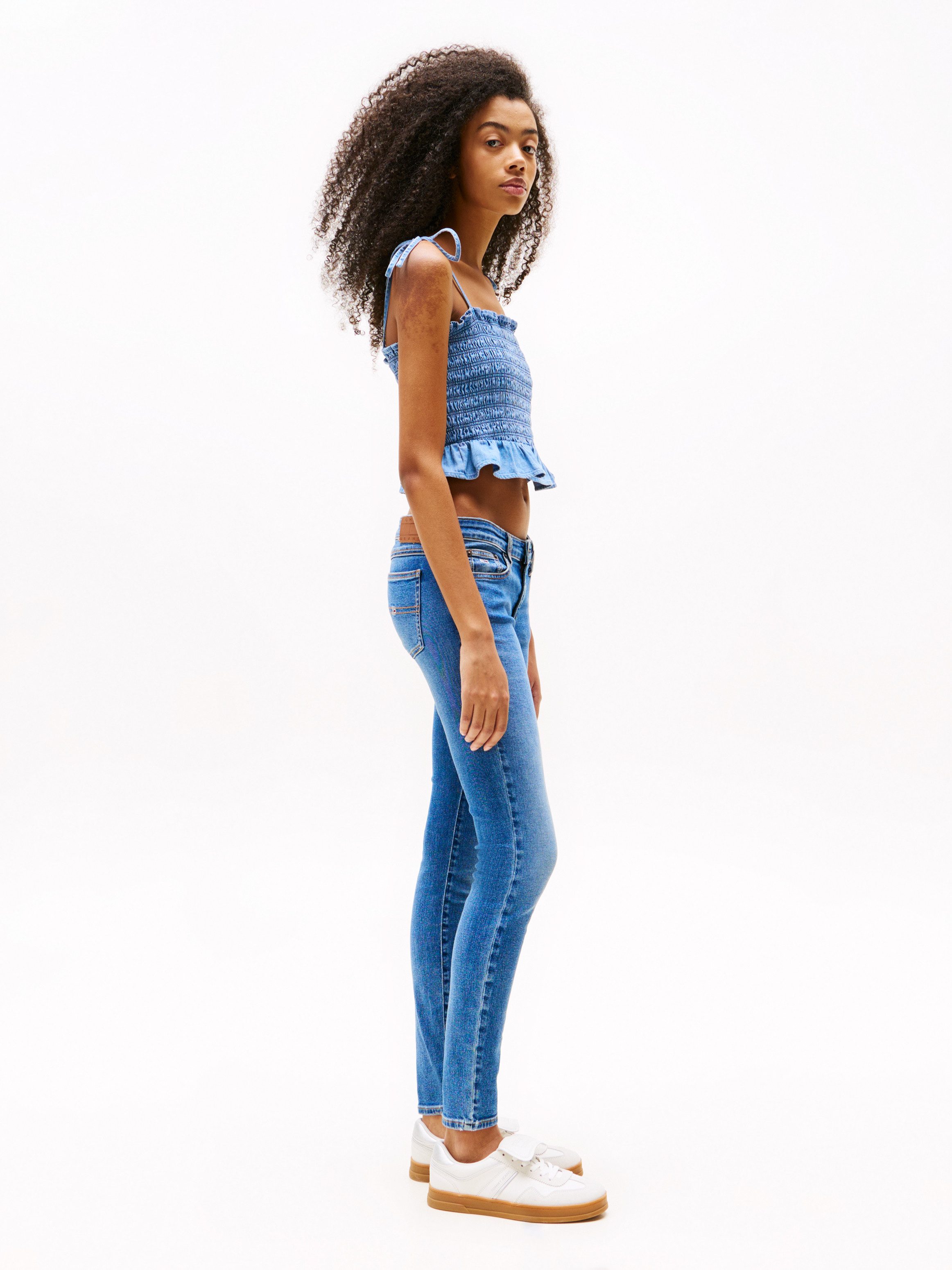 TOMMY JEANS Skinny fit jeans Sophie Low Waist Skinny met logo-badge, in enkel-lengte