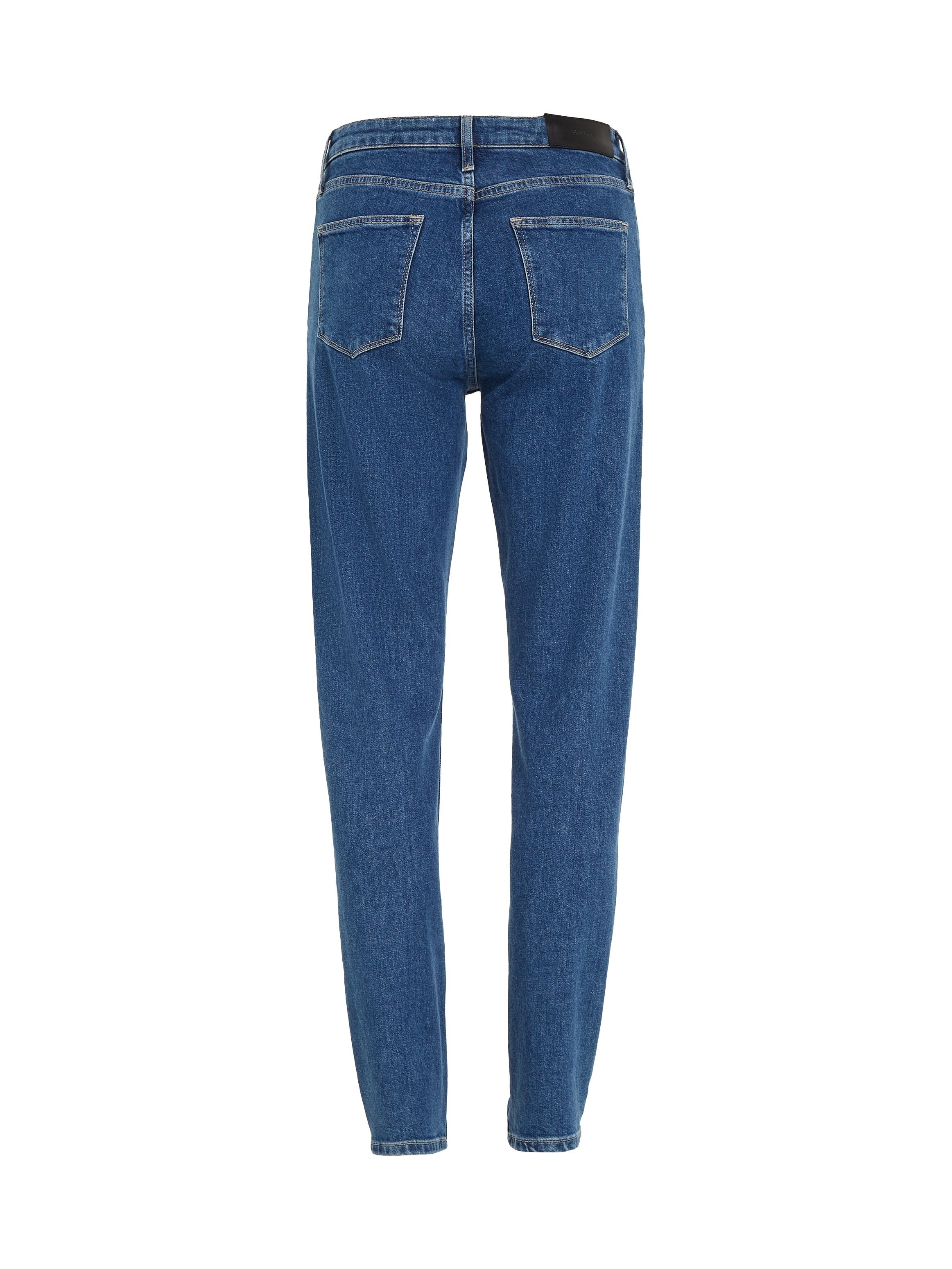 Calvin Klein Slim fit jeans MR SLIM - SOFT BLACK met leren merklabel aan de achterkant van de tailleband