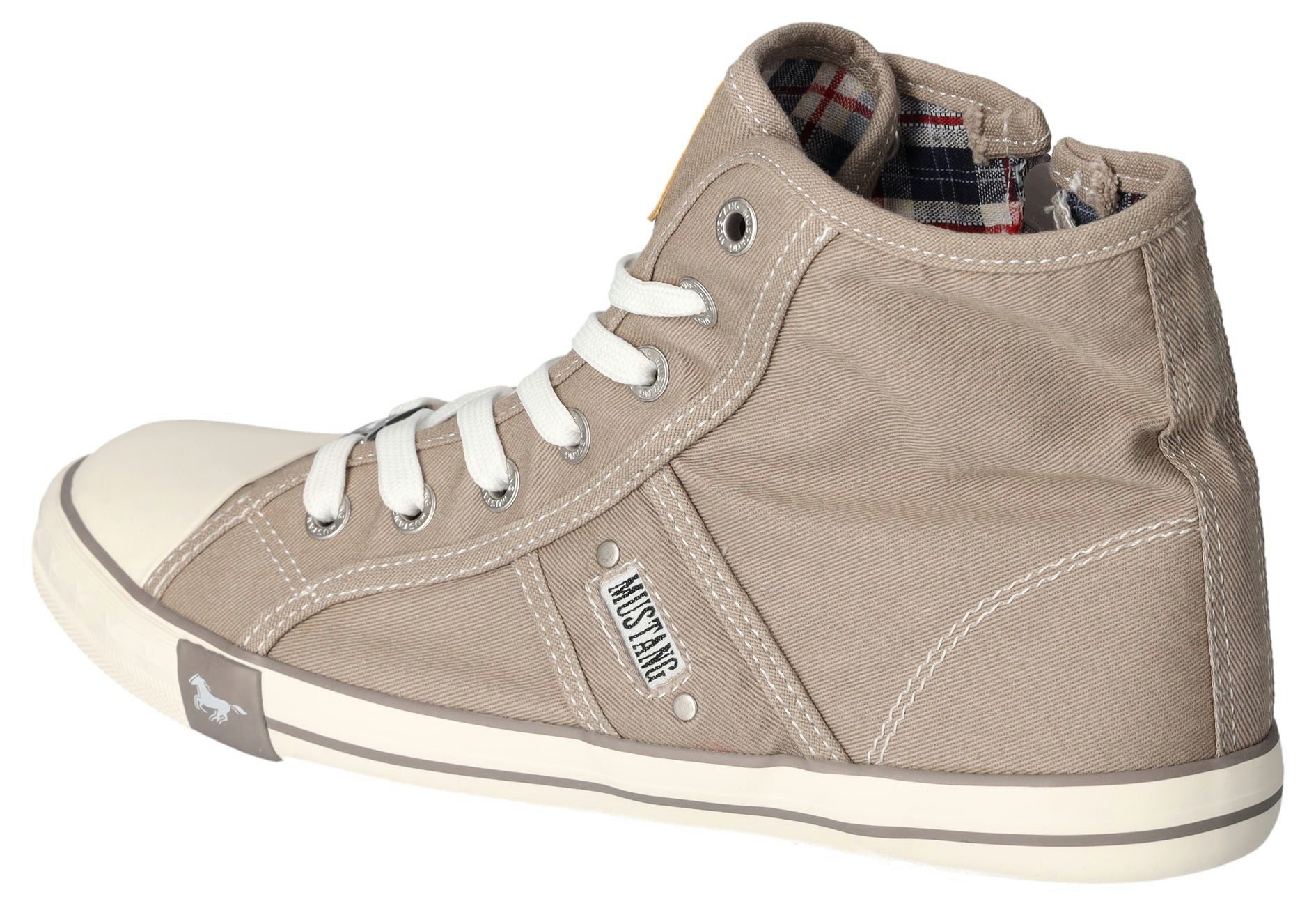 Mustang Shoes Sneakers high top-sneaker, veterschoen met label in de loopzool