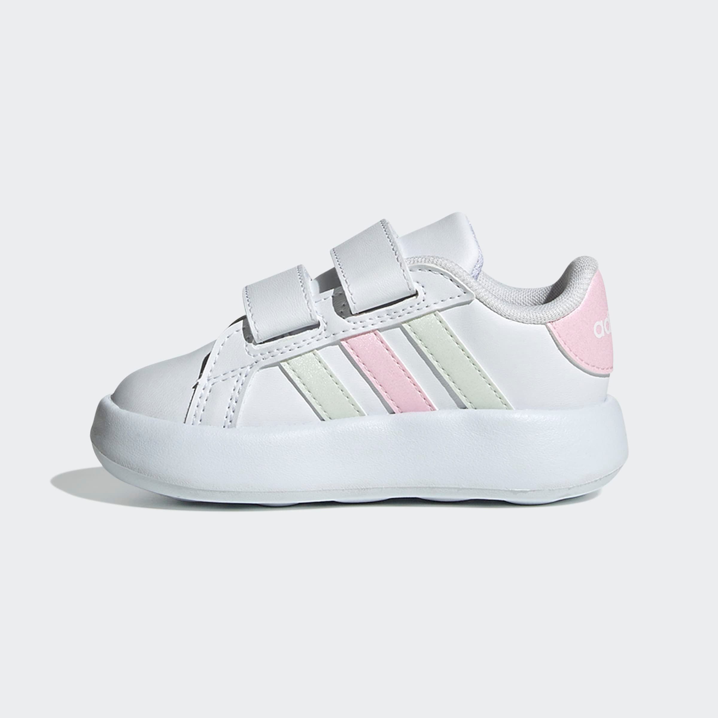adidas Sportswear Klittenbandschoenen GRAND COURT 2.0 KIDS Design geïnspireerd op de adidas Superstar, voor kinderen