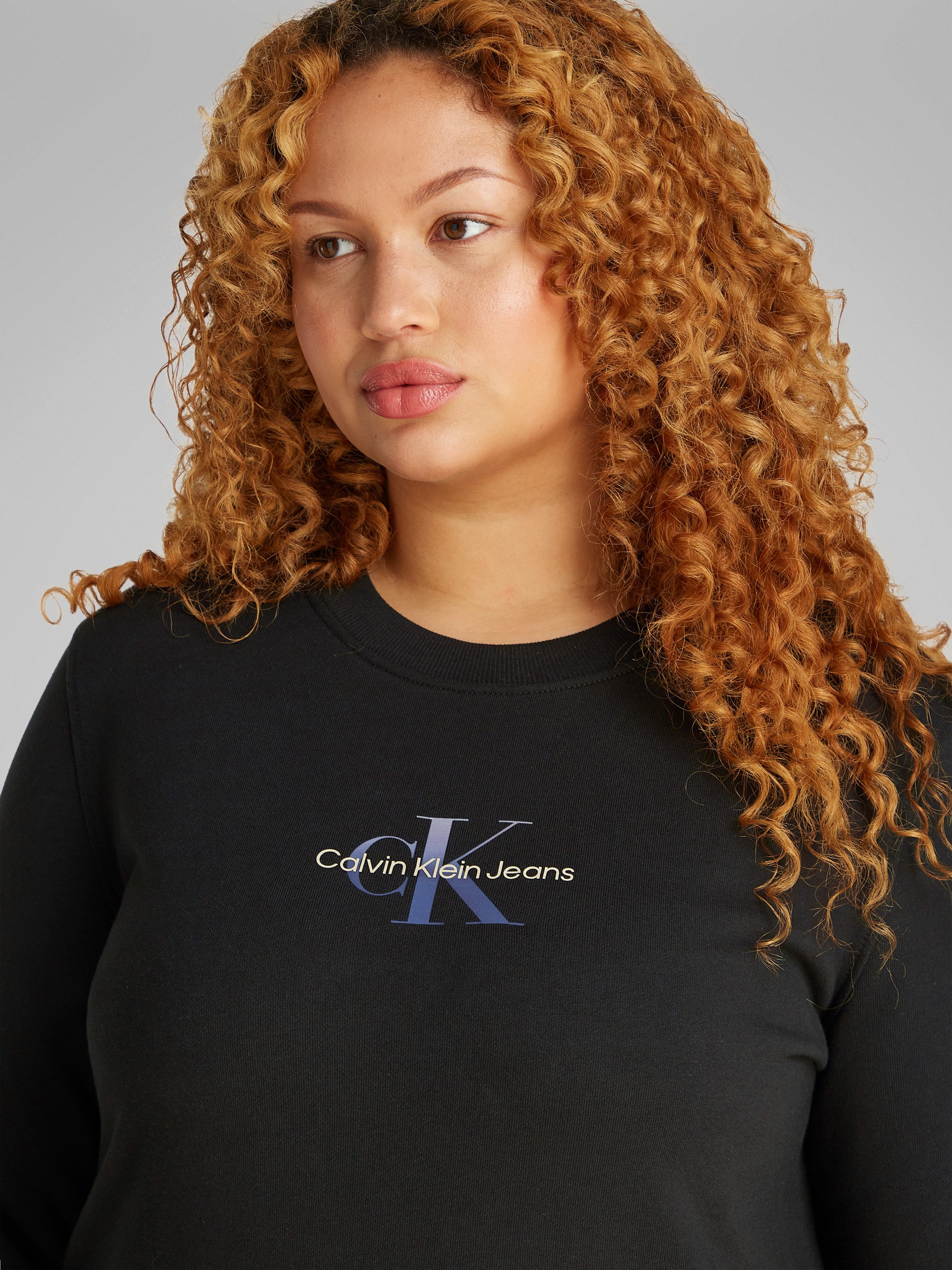 Calvin Klein Jeans Plus Sweatshirt PLUS GRADIENT MONOLOGO CREWNECK