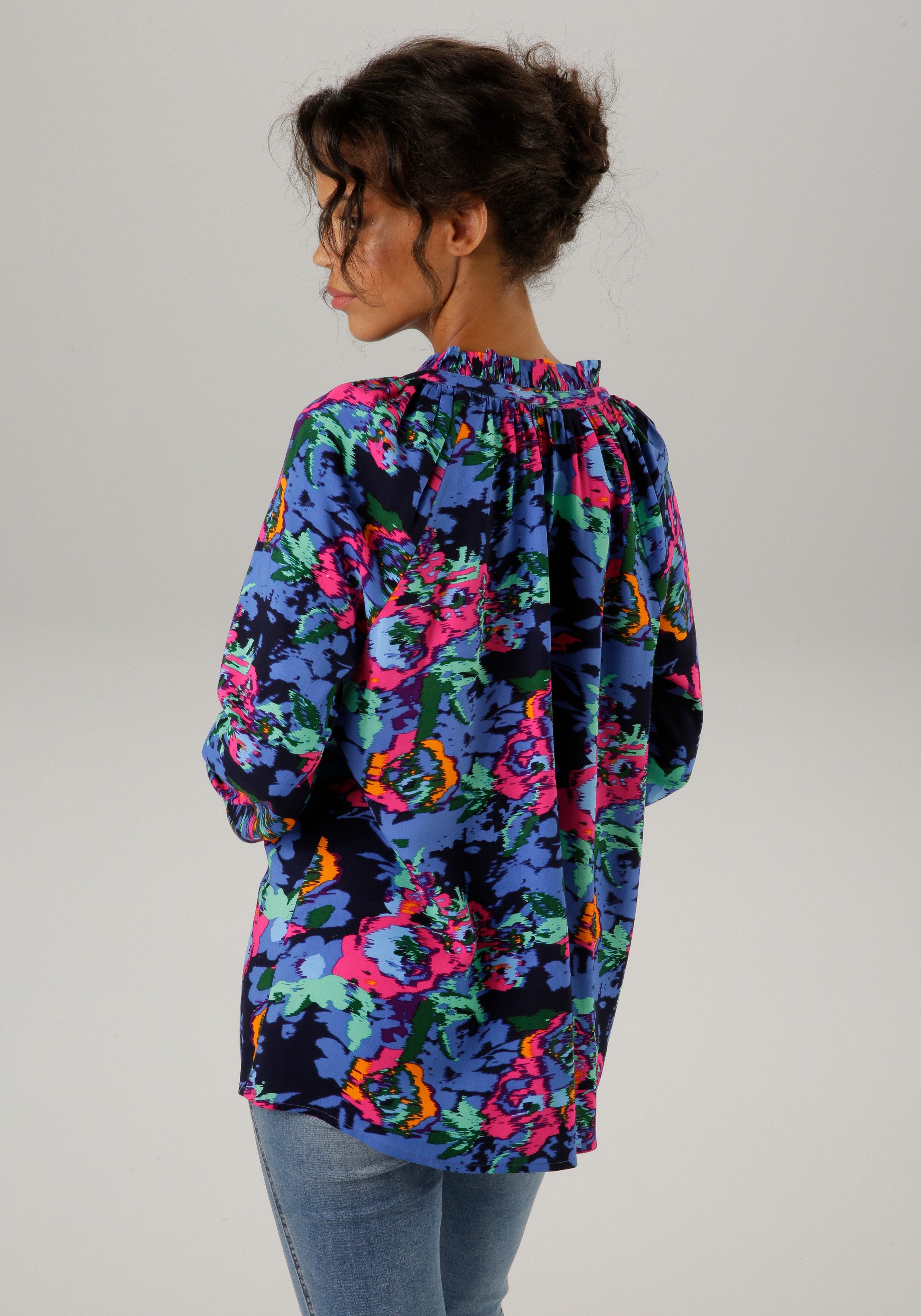 Aniston CASUAL Blouse zonder sluiting met kleurrijke grafische bloemenprint