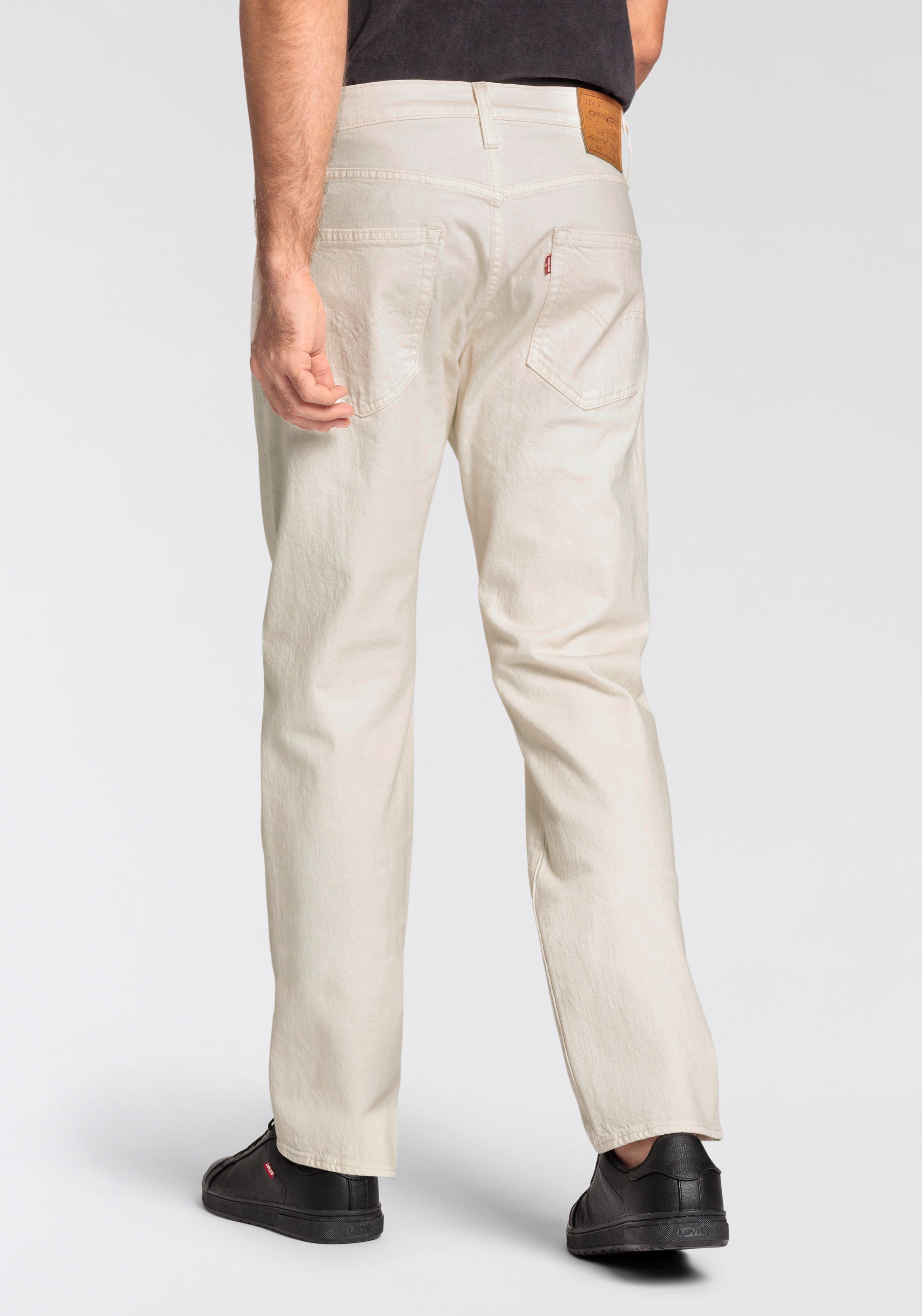 Levi's Tapered jeans 502 TAPER in een elegante moderne stijl
