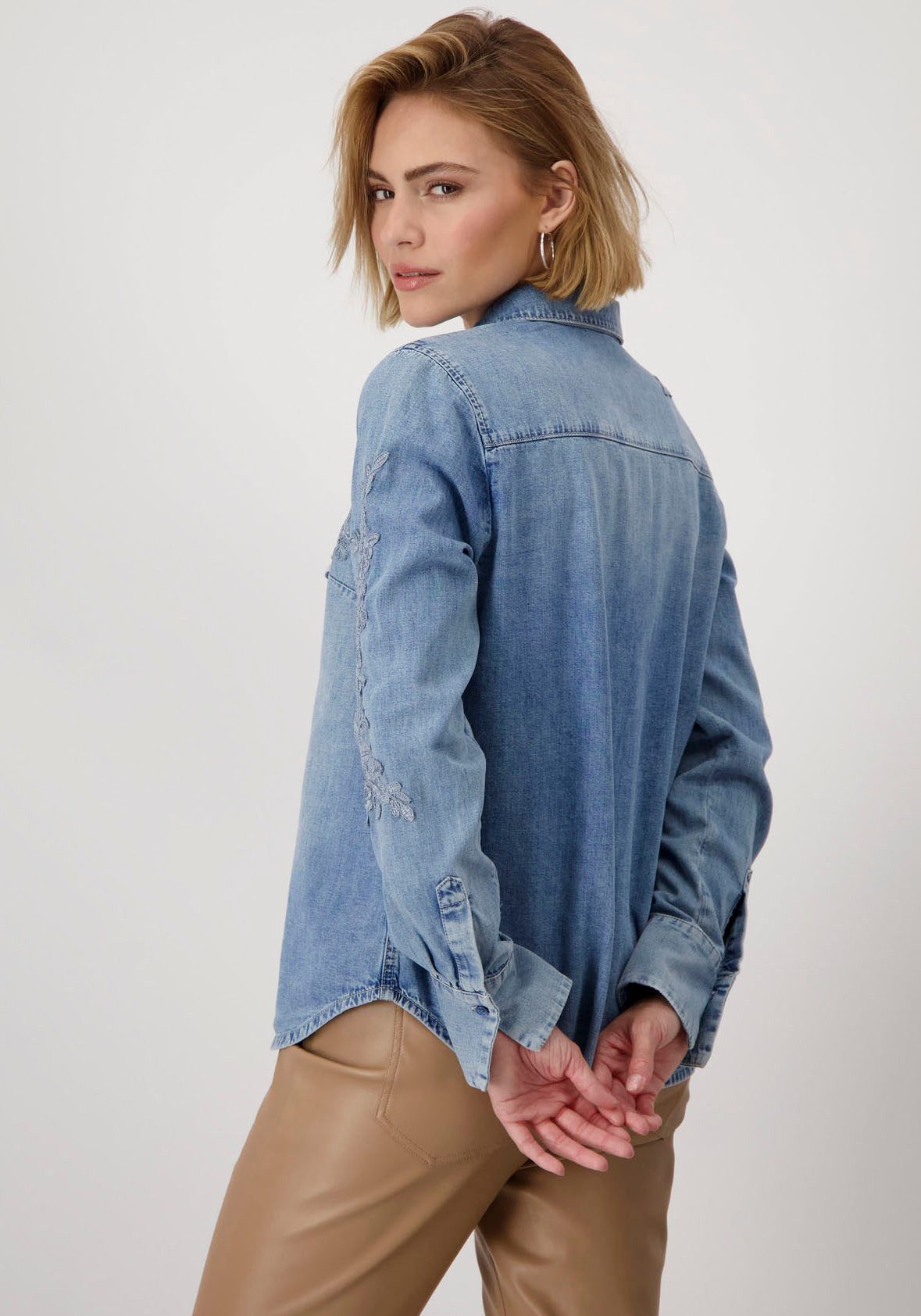 Monari Jeans blouse Blouse jeans met kant