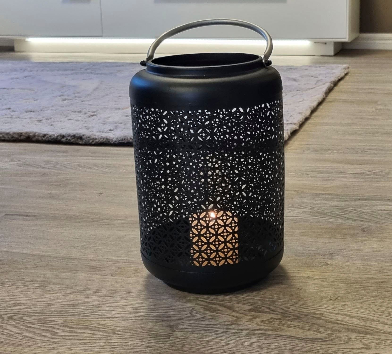 Ambiente Haus Lantaarn met kaars Lantaarn met zilverkleurige handvat - (H) 42 cm (1 stuk)