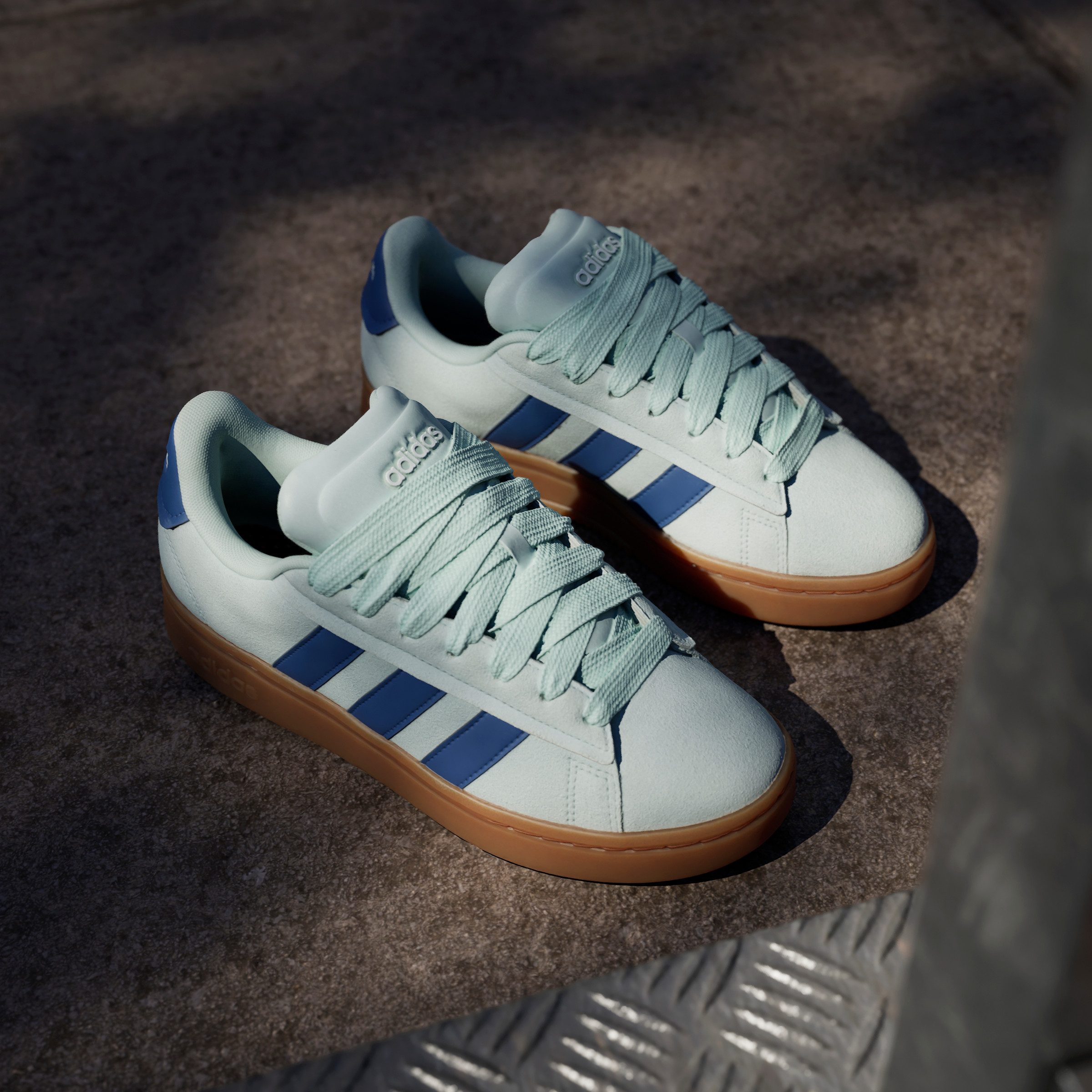 adidas Sportswear Sneakers GRAND COURT ALPHA Design geïnspireerd door de adidas Campus 00