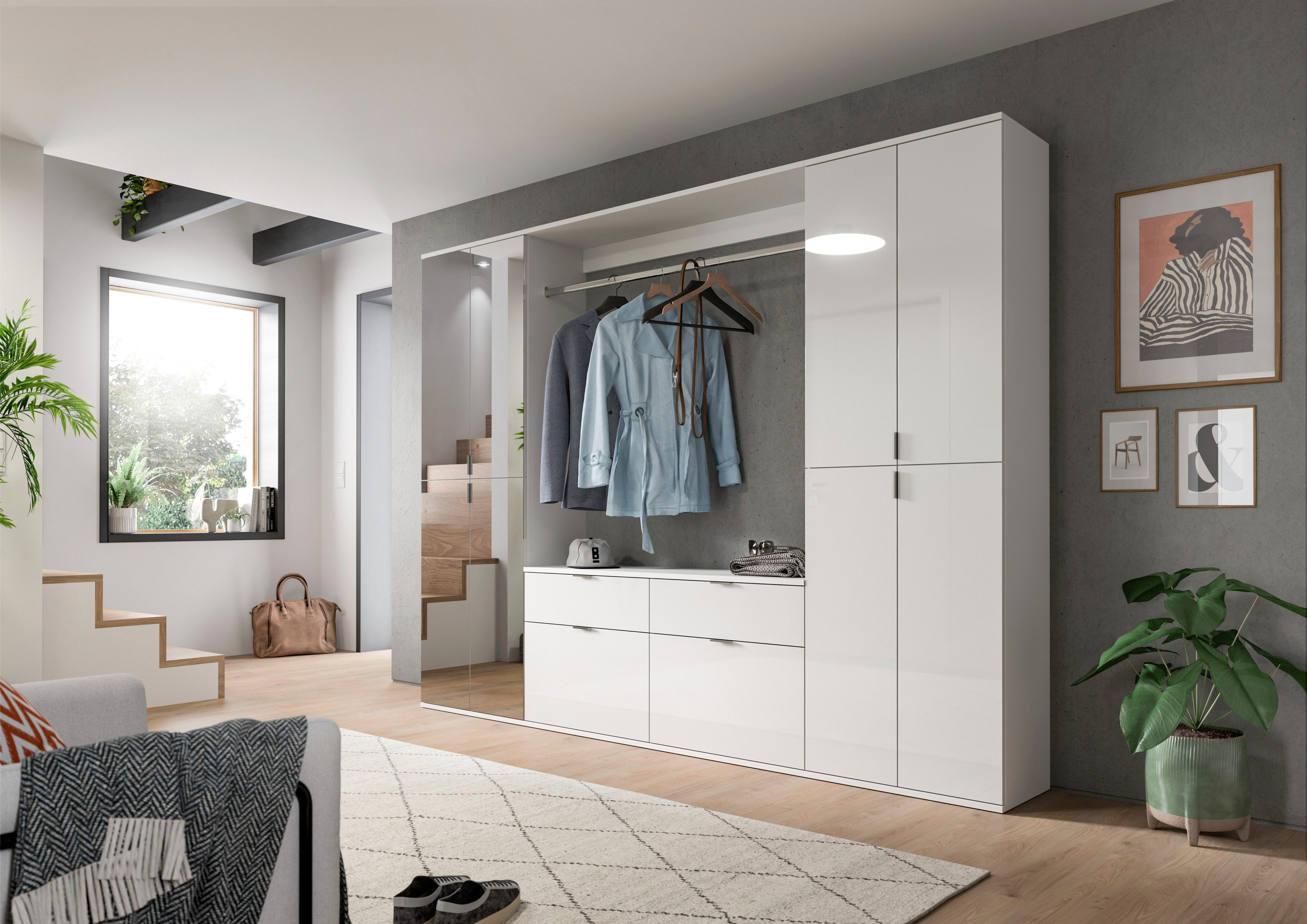 INOSIGN Halmeubelset Trondheim, Breedte 243 cm, 5-delig, bestaande uit: 2x garderobekast, 1 commode, 1 kledingstang, 1 legplank (set, 4-delig)