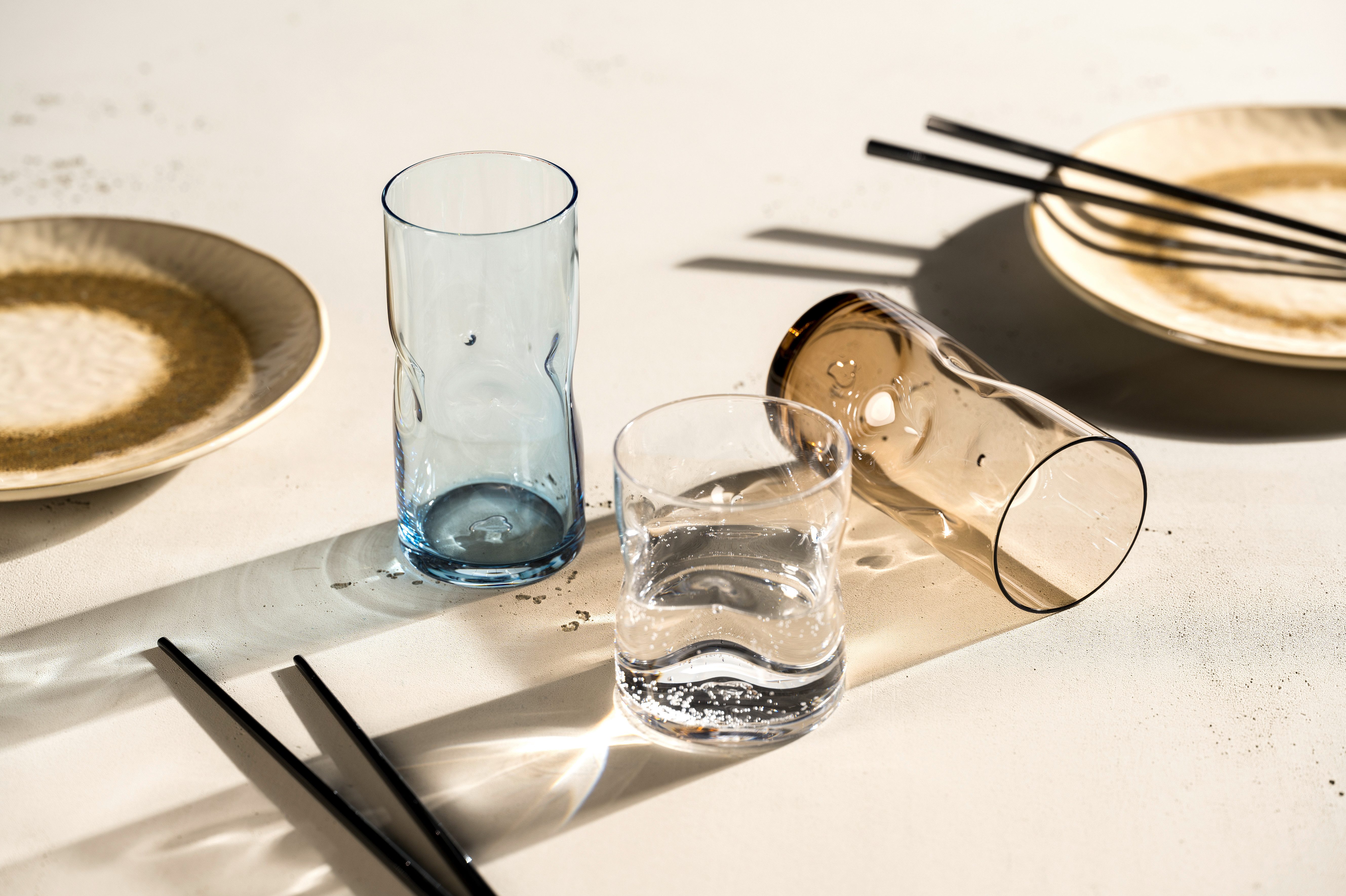 LEONARDO Glazenset Drinkglas VESUVIO, 300 ml, 4-stuks set conische vorm, opvallend design - met inkepingen (set, 4-delig)