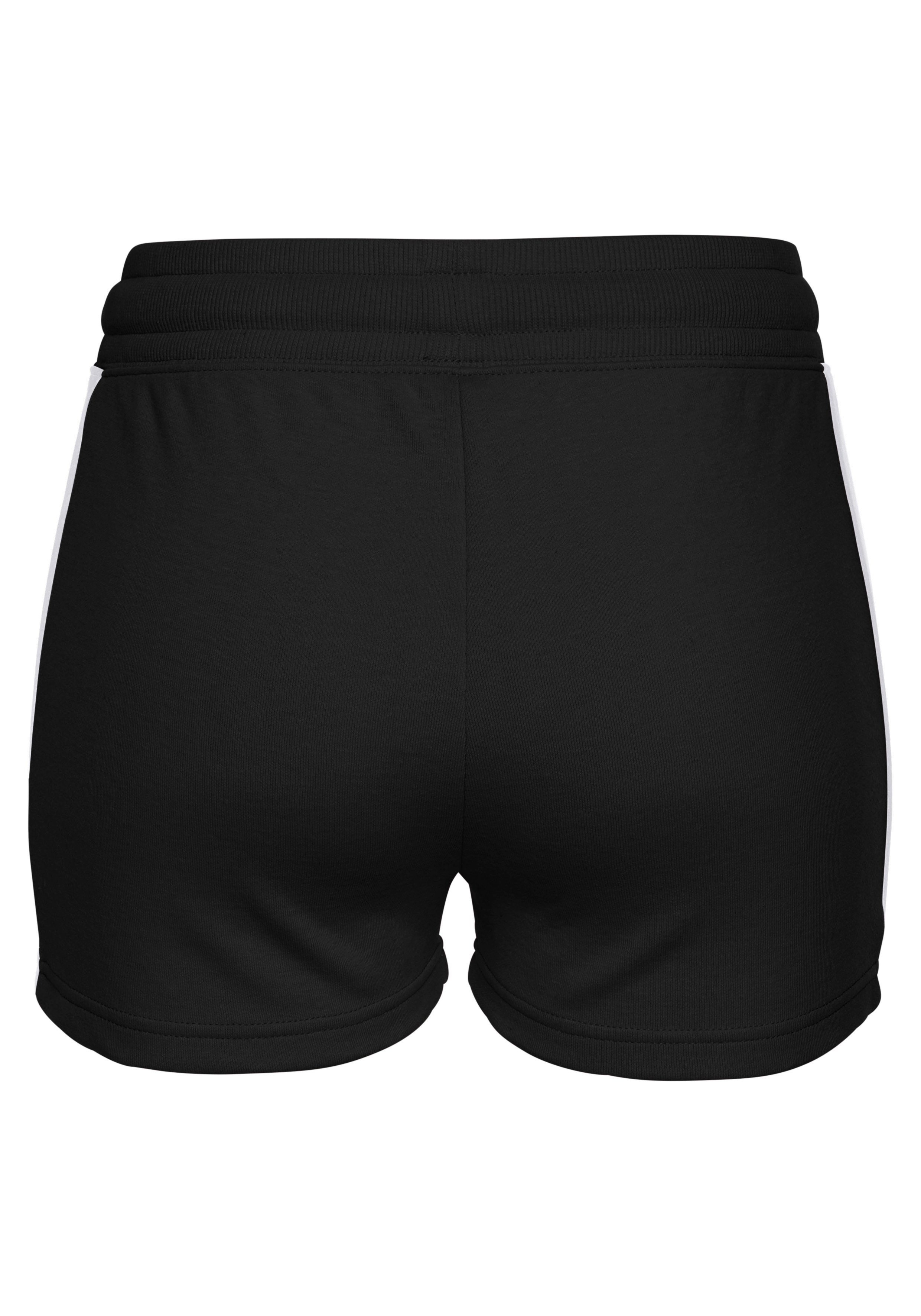 Bench. Loungewear Relaxshorts Korte broek met zijstrepen, loungewear