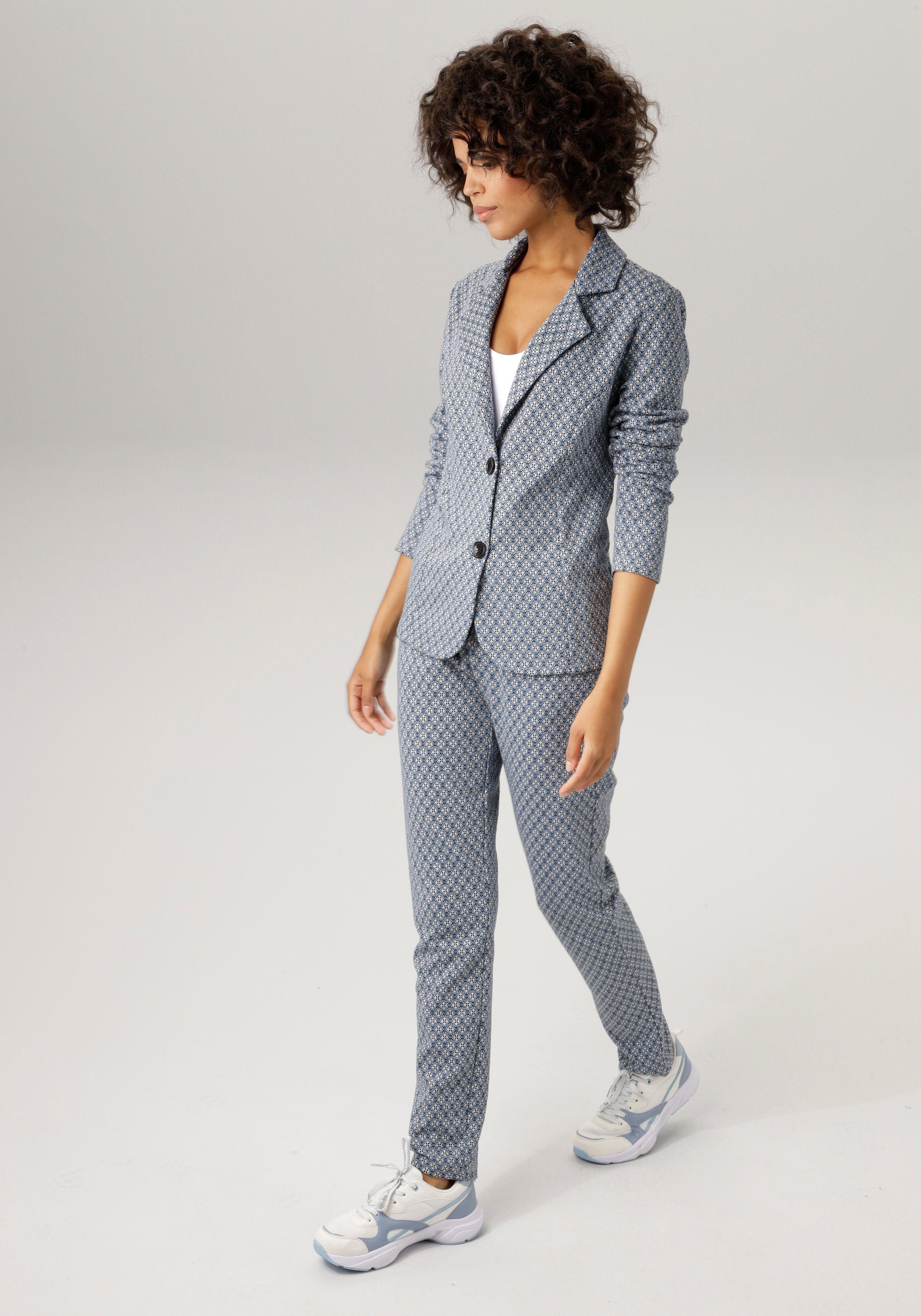 Aniston CASUAL Sweatblazer in opvallend ruitdessin