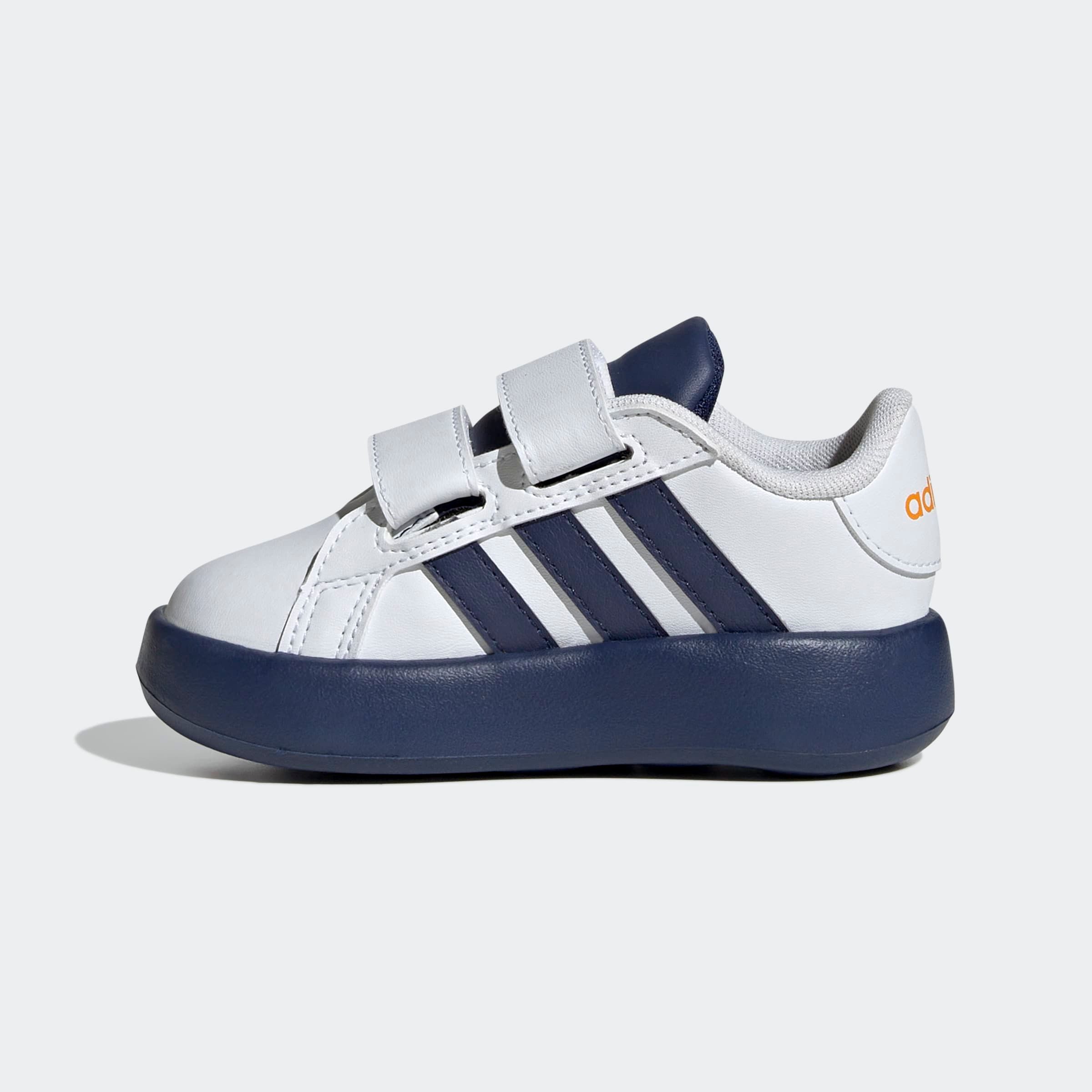 adidas Sportswear Klittenbandschoenen GRAND COURT 2.0 KIDS Design geïnspireerd op de adidas Superstar, voor kinderen