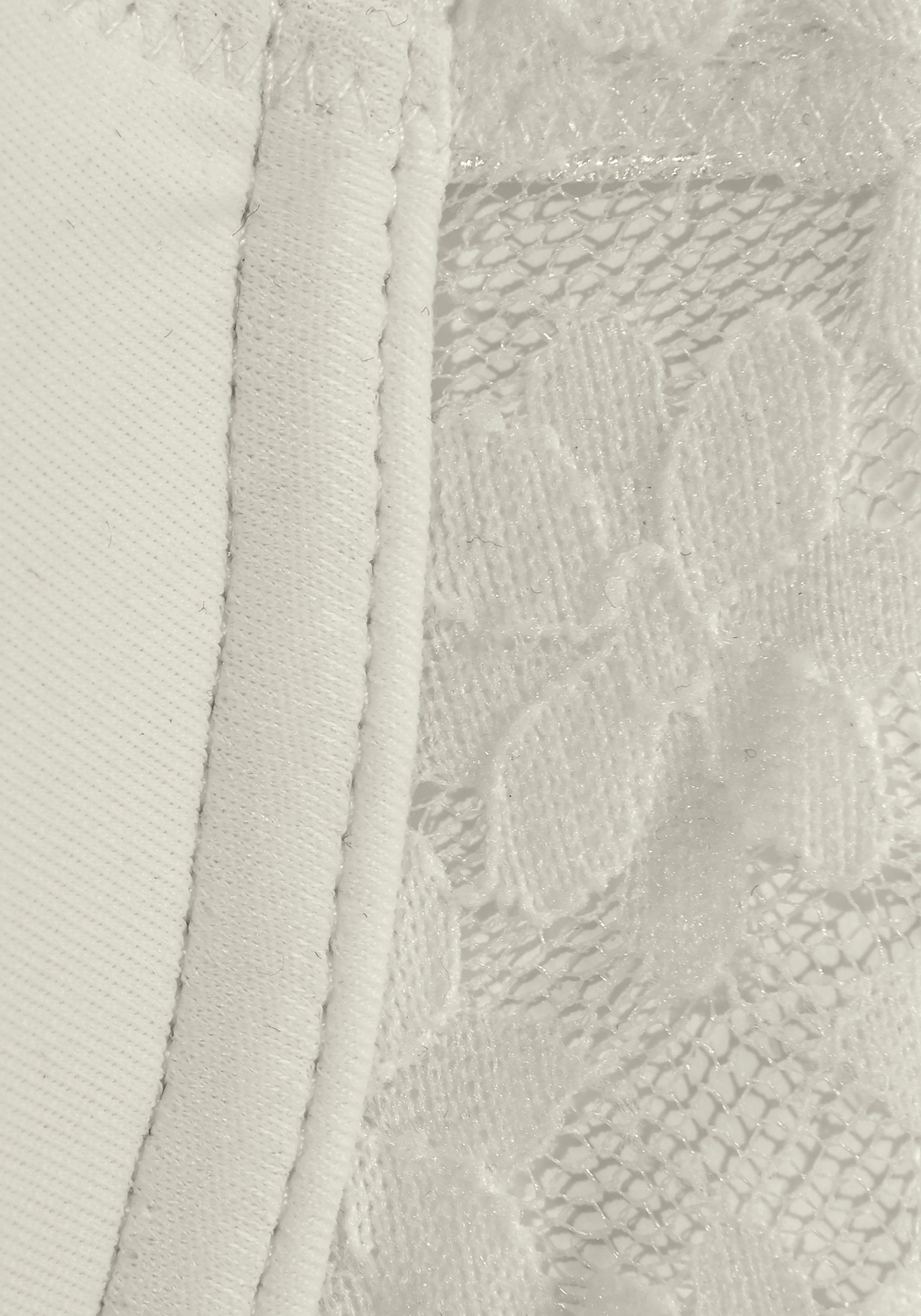 Lascana Bh met steuncups met rug van gebloemde, elastische kant, dessous