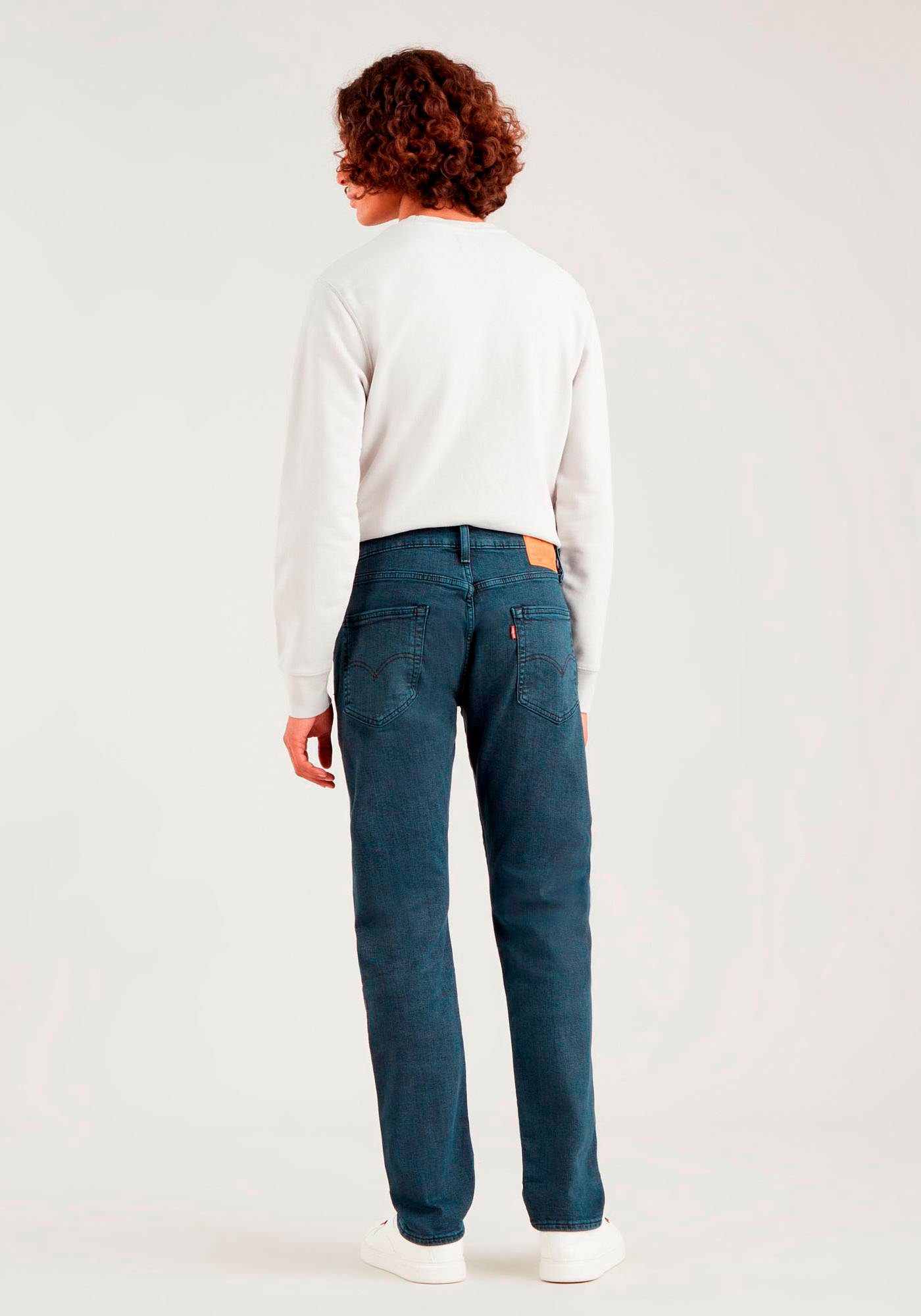 Levi's Tapered jeans 502 TAPER in een elegante moderne stijl