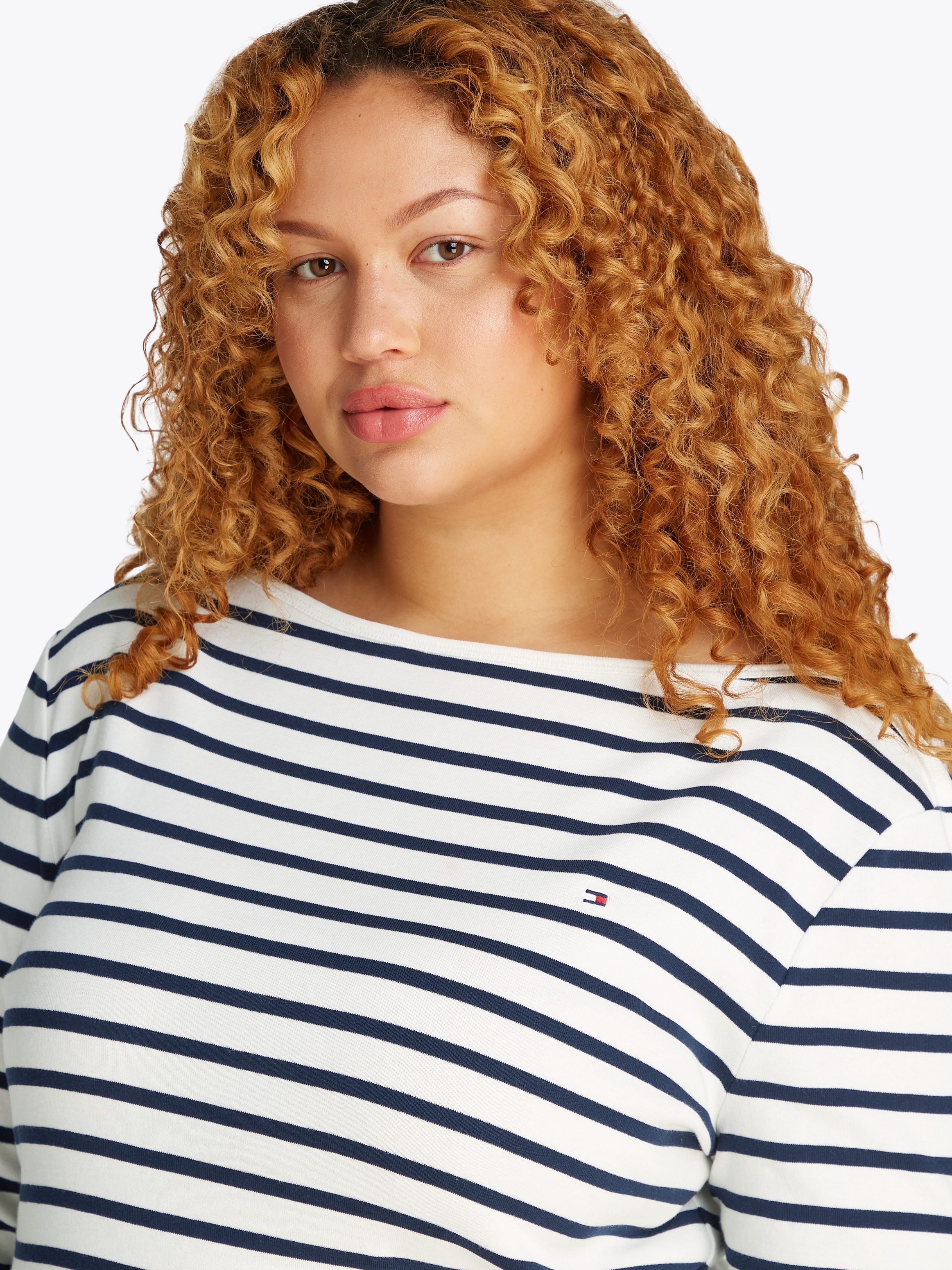 Tommy Hilfiger Curve T-shirt CRV SLIM CODY BOAT-NK 3/4SLV in grote maten, 3/4 mouwen, logoborduring