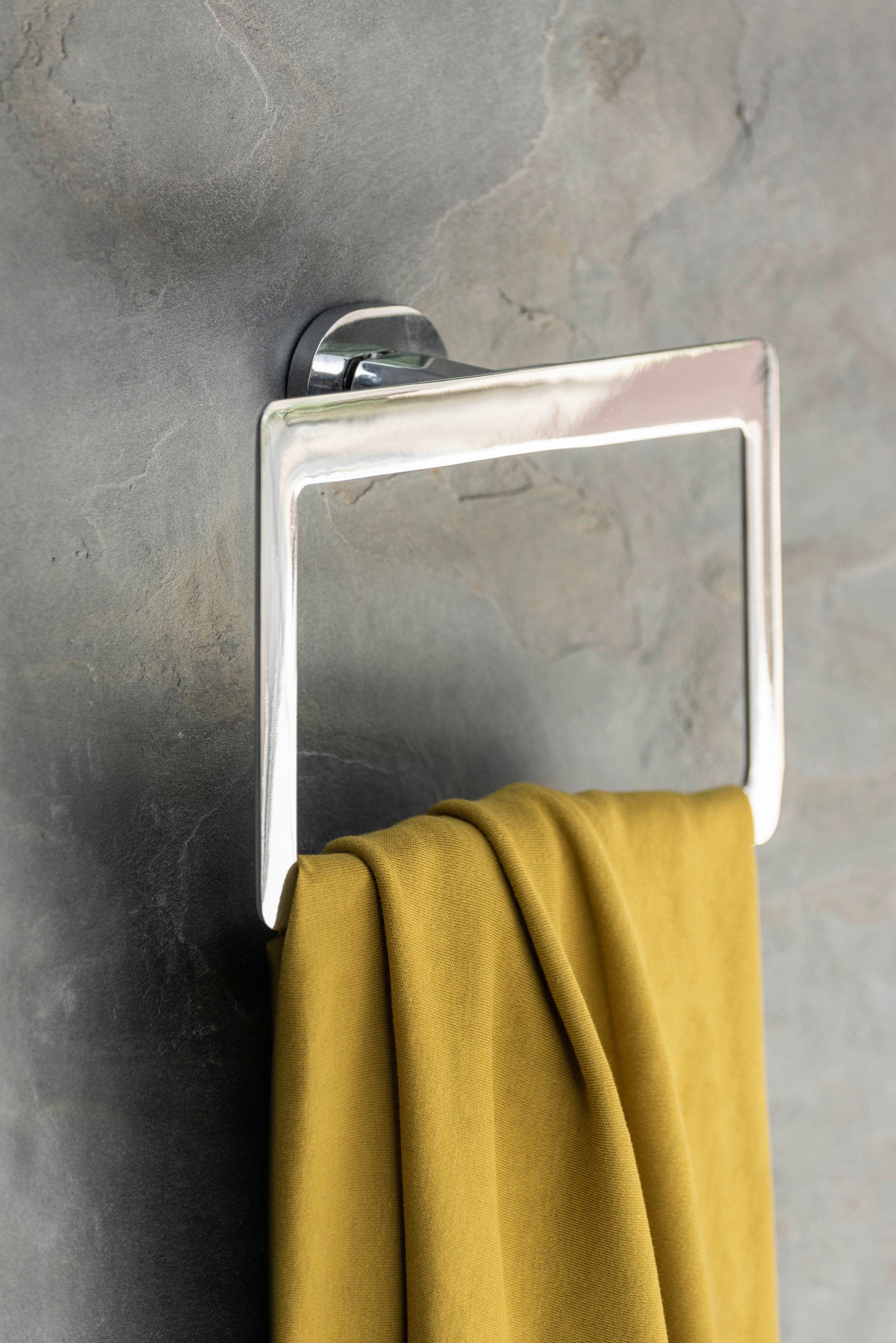 WENKO Handdoekring UV-Loc® Maribor bevestigen zonder boren