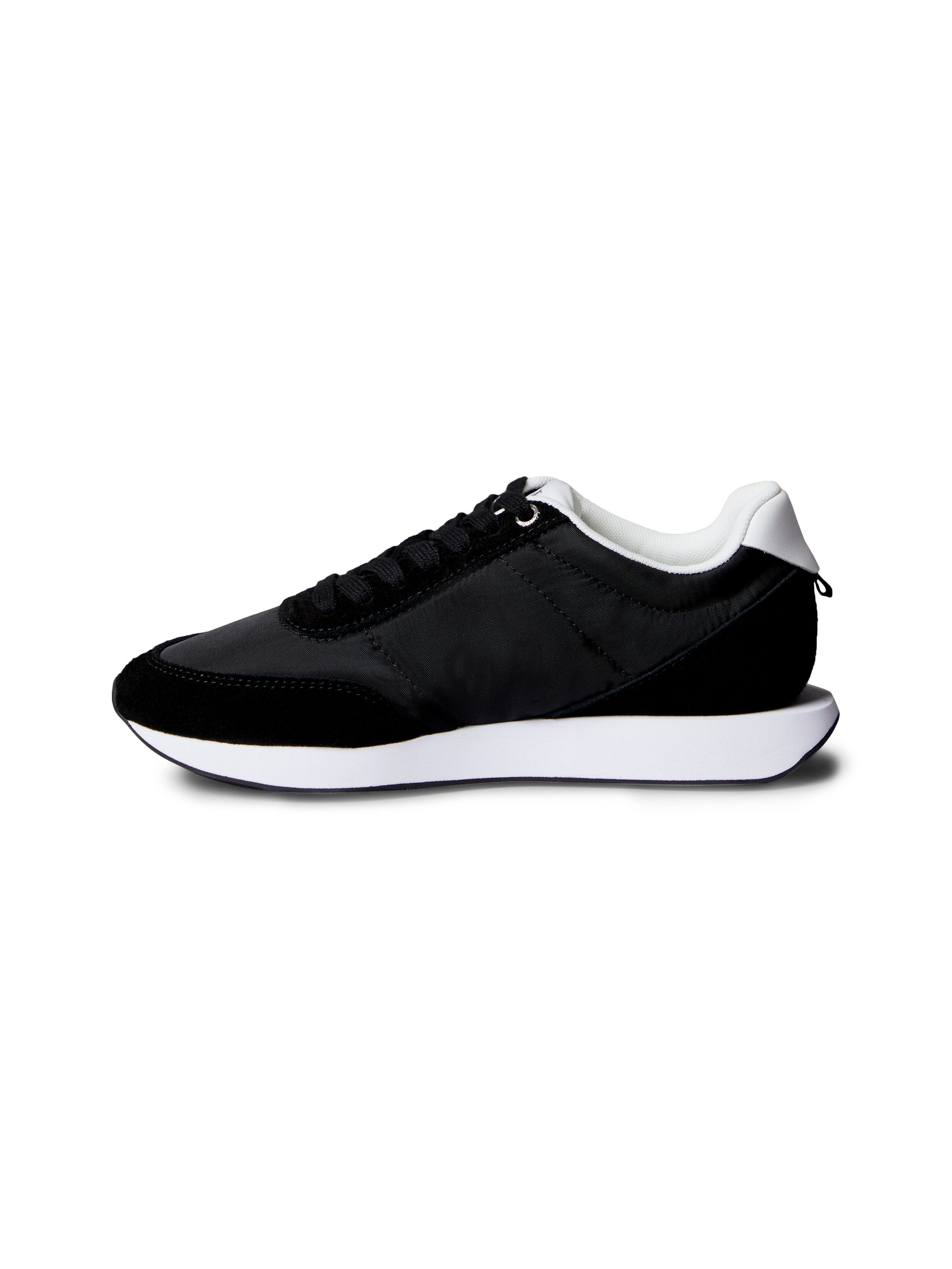 Calvin Klein Sneakers