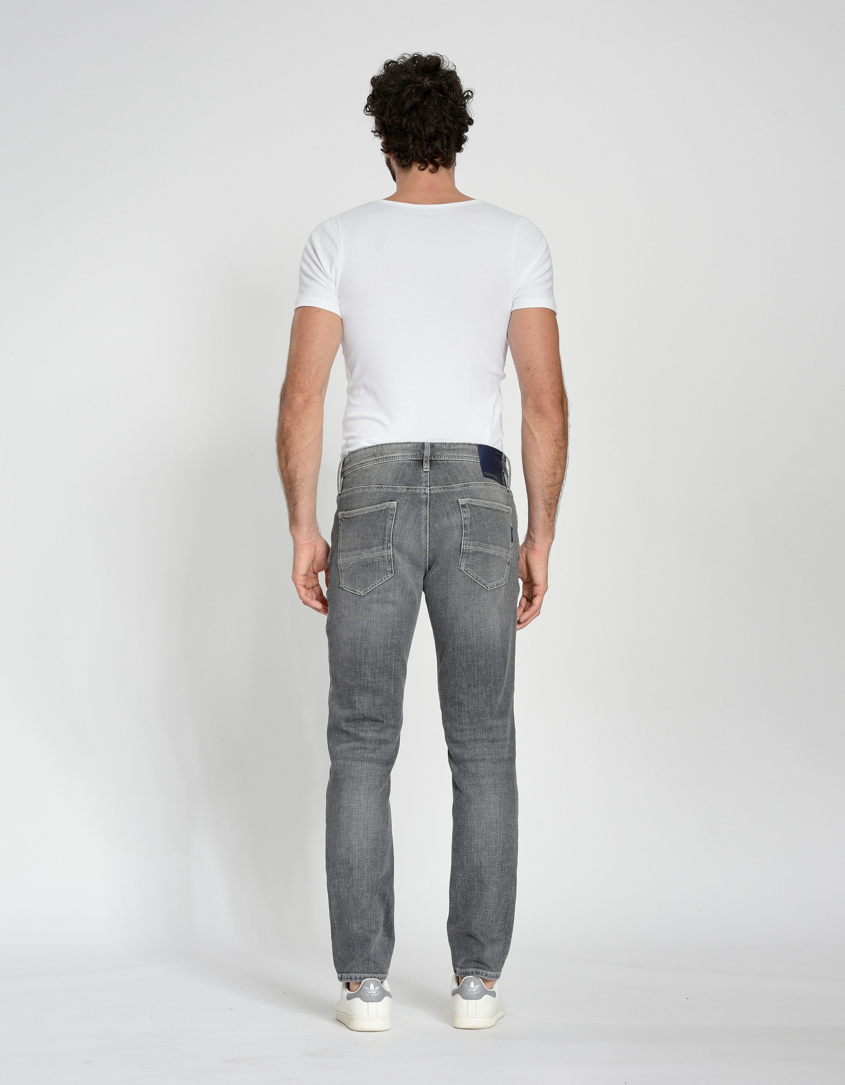 GANG 5-pocket jeans 94NICO in twee verschillende broeklengtes in 5-pocket stijl