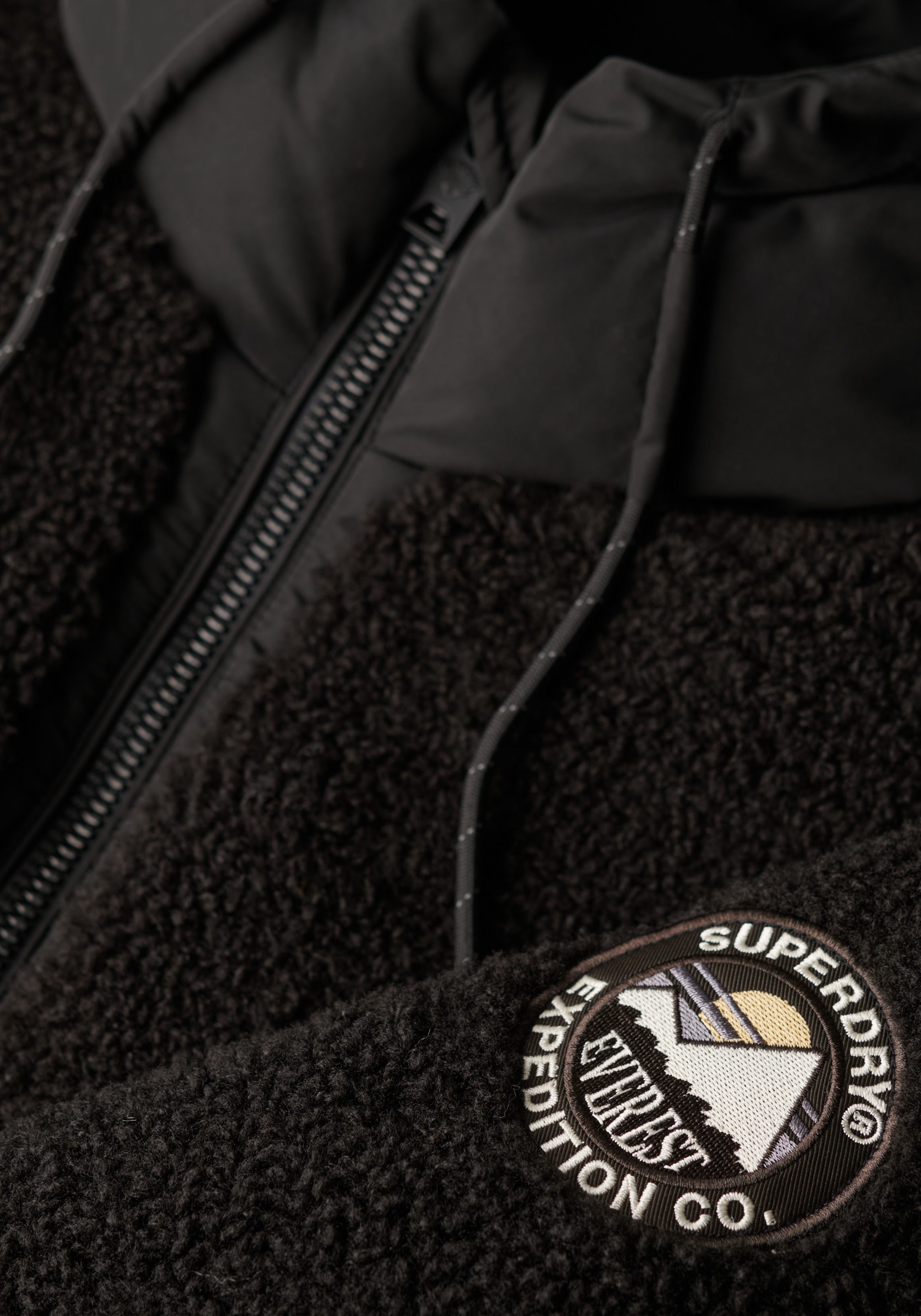 Superdry Gewatteerde jas SU-EVEREST BOMBER HYBRID JACKET