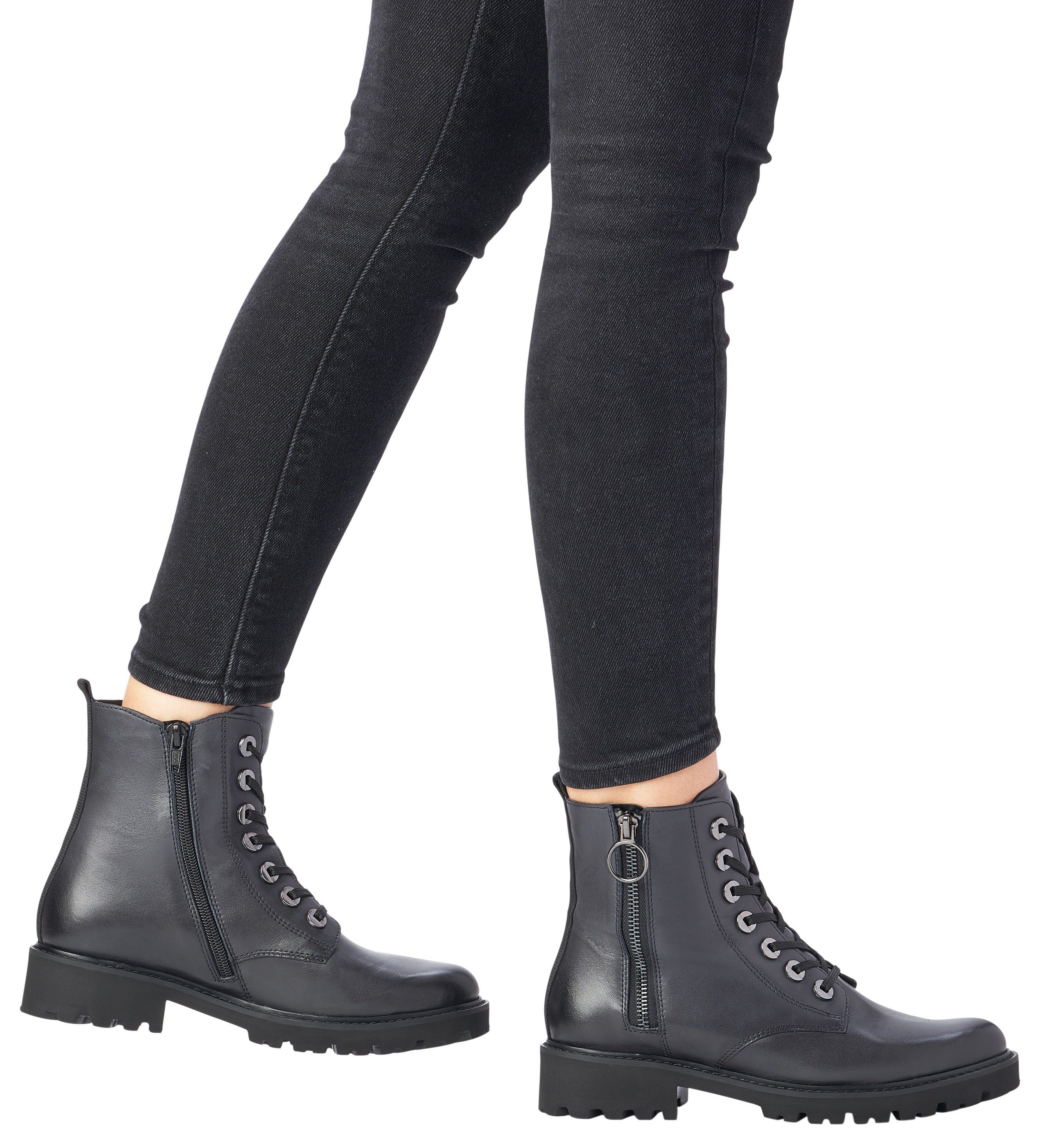 Remonte Veterlaarsjes blokhak, laarsjes, veterschoenen, flats in used look