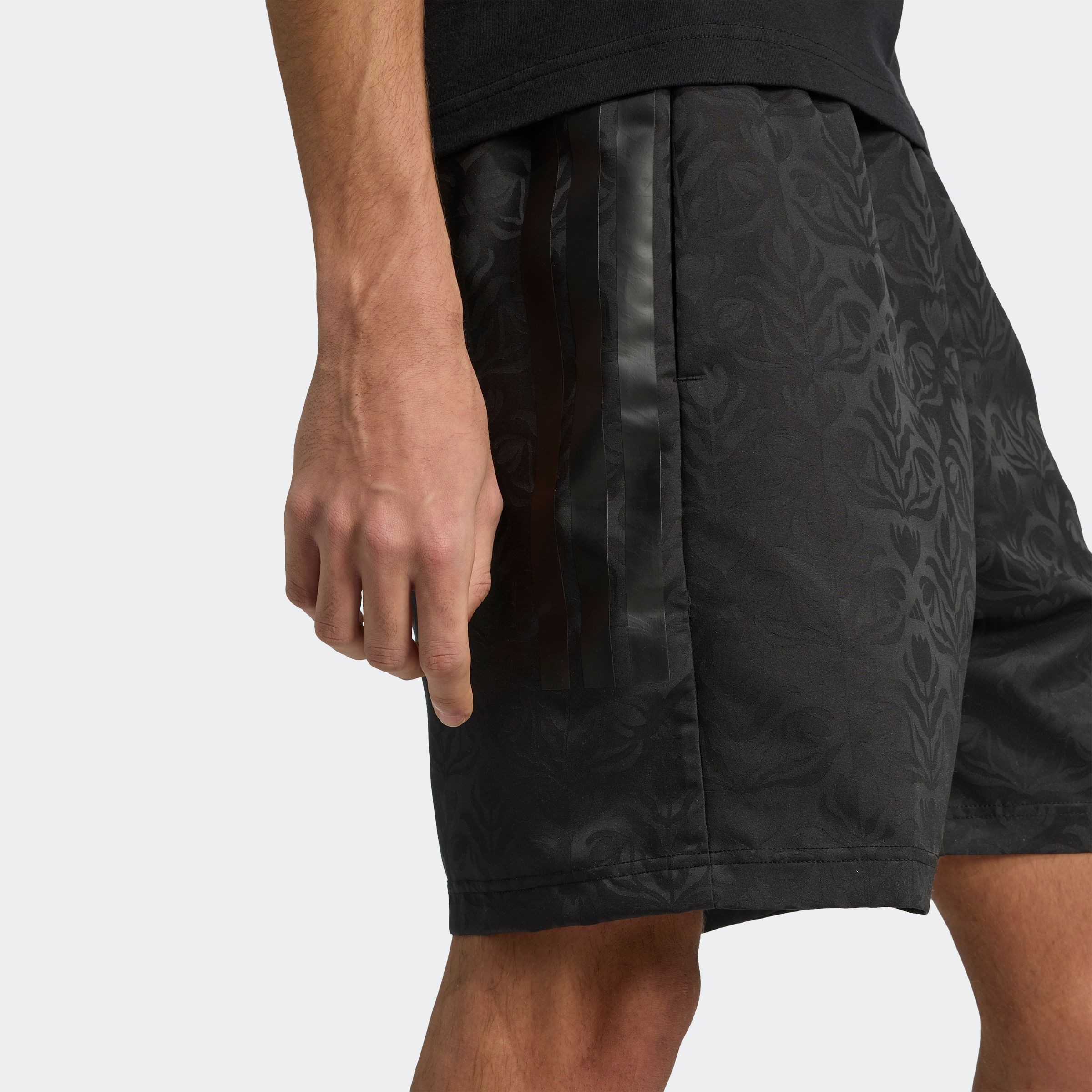 adidas Sportswear Short M TIRO WV SH Q3 (1-delig)