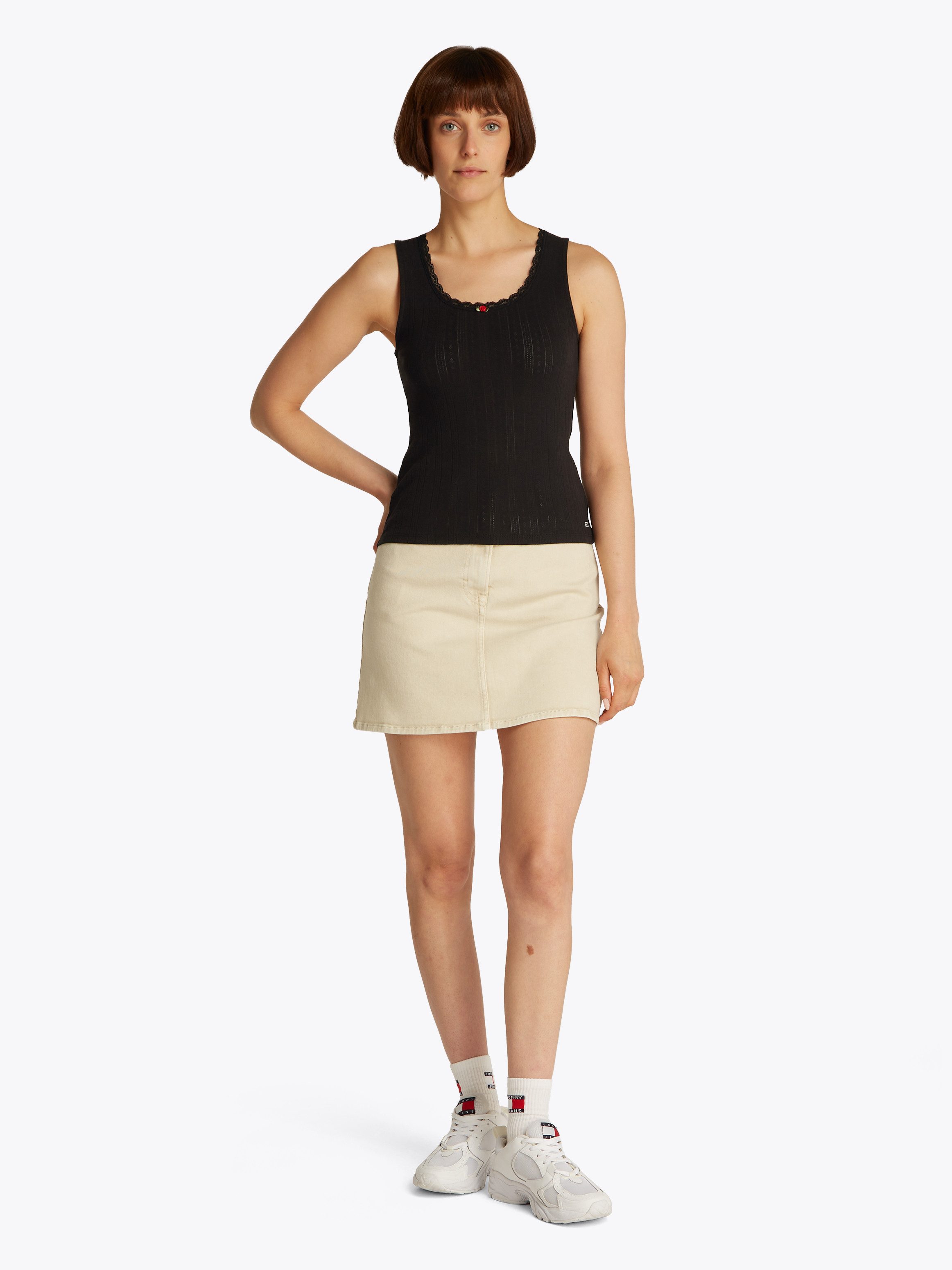 TOMMY JEANS Tanktop TJW SLIM POINTELLE TANK TOP met kant, met gaatjespatroon