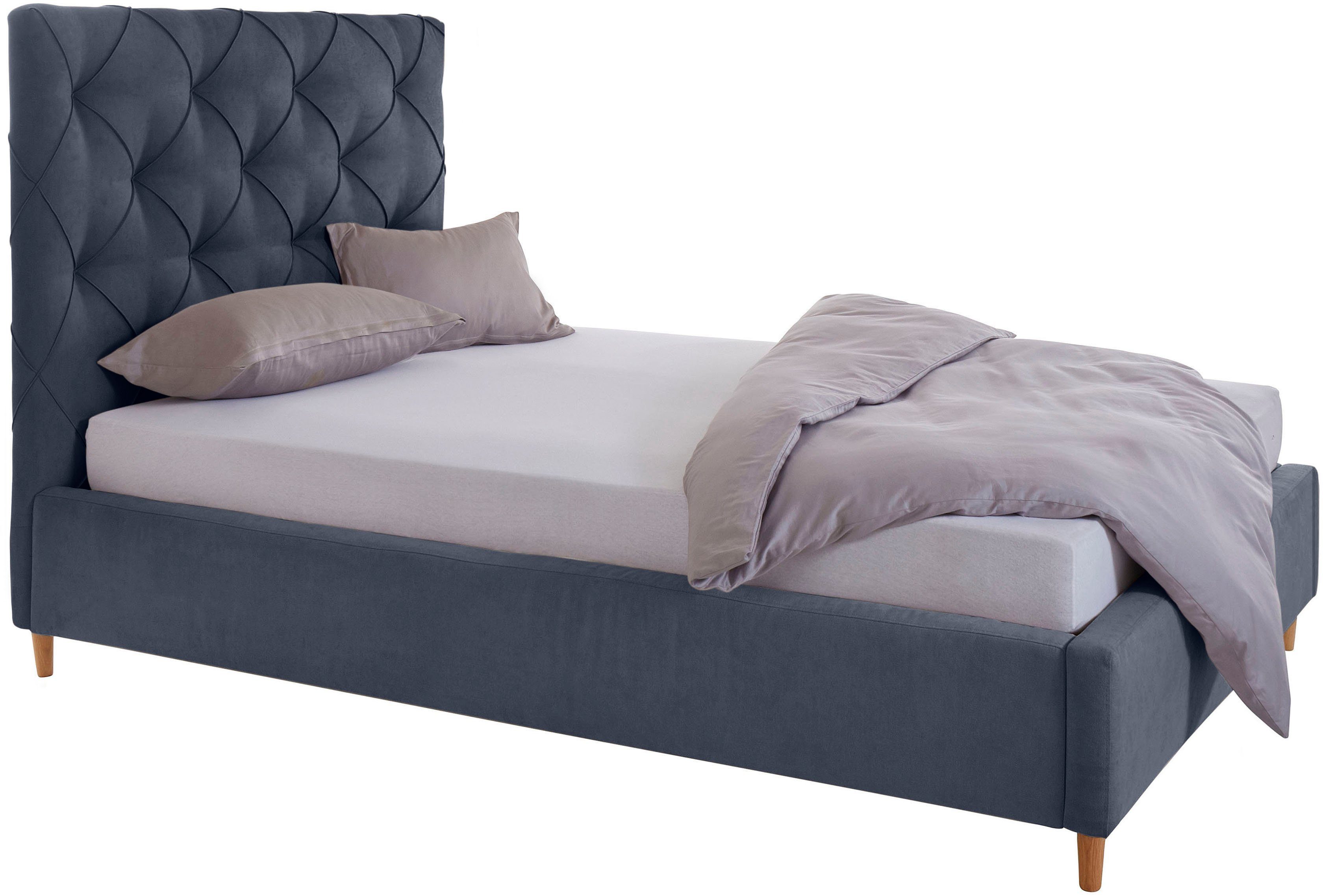 Leonique Gestoffeerd bed LOUANNE met mooie capitonnage aan de achterkant, met bedkist